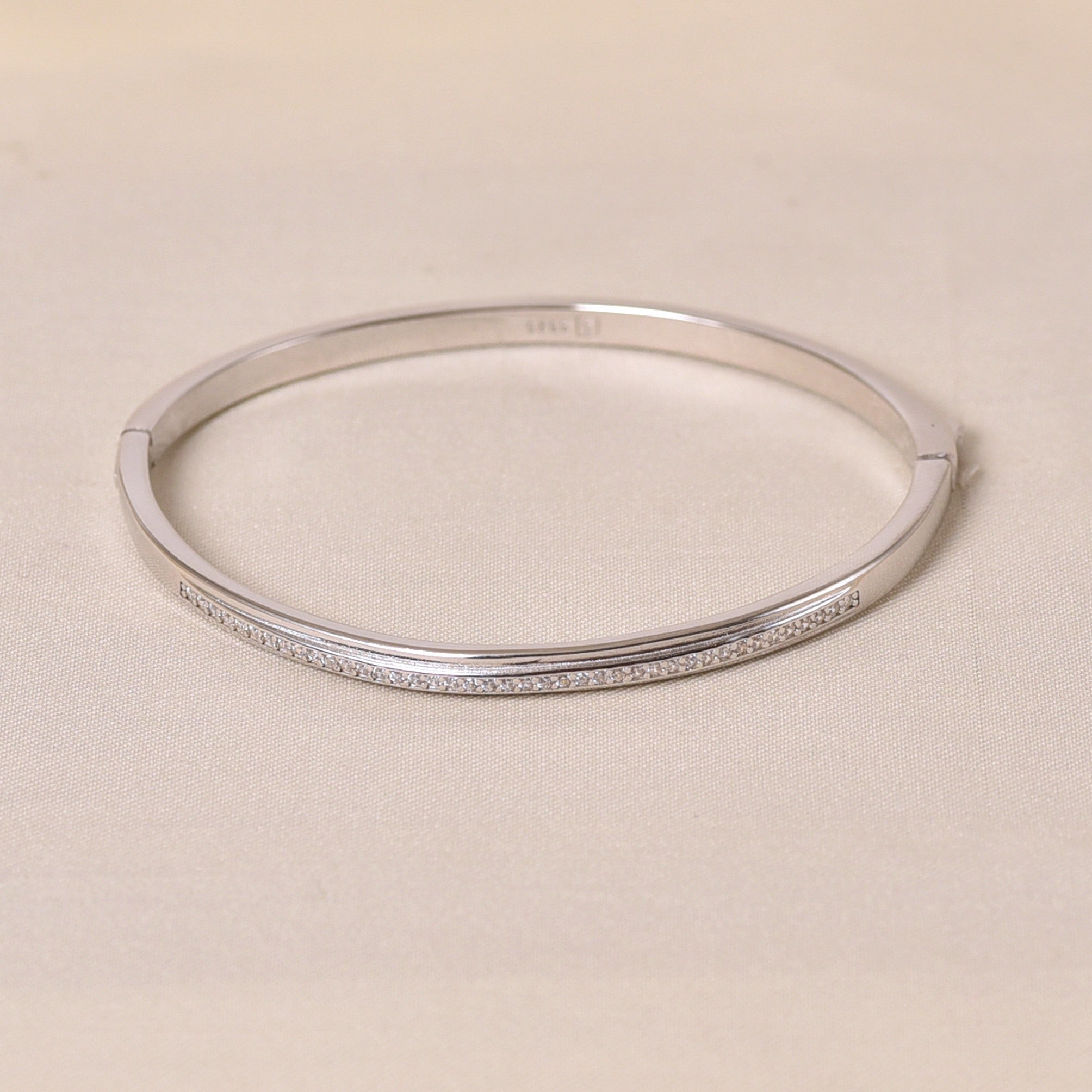 Plain Diamond Bracelet Kada
