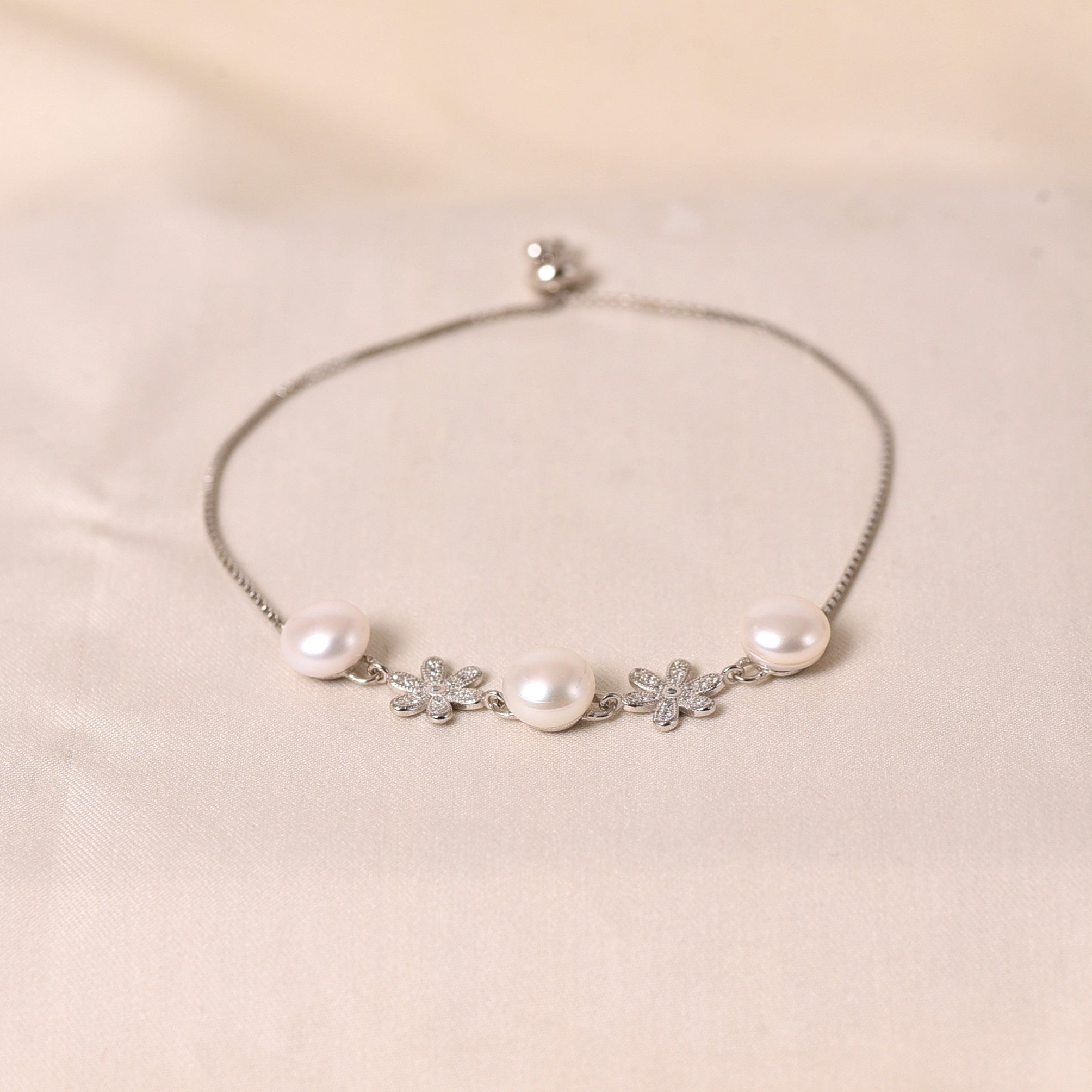 Pearl Of Love Bracelet
