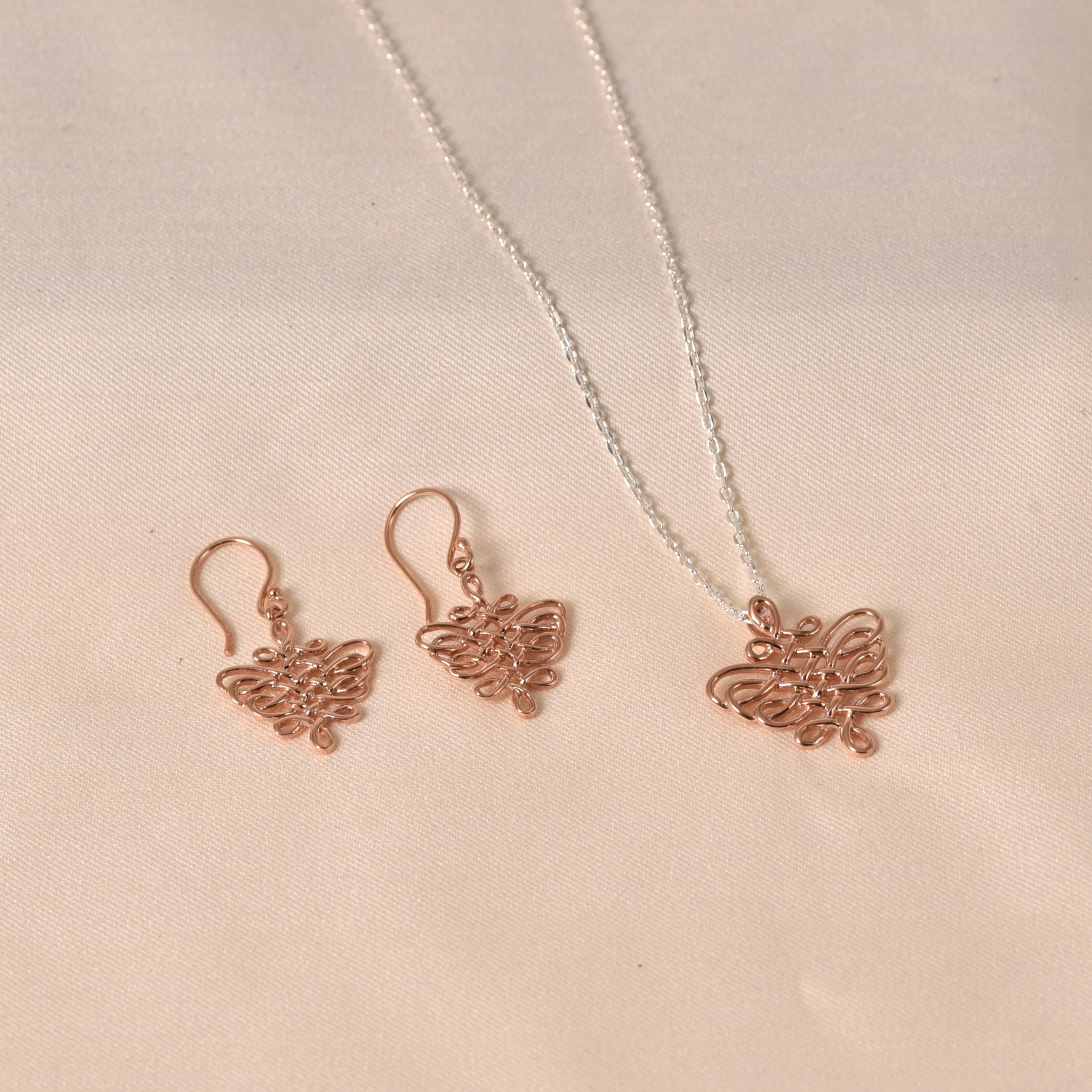 EverTree Pendant Set with chain