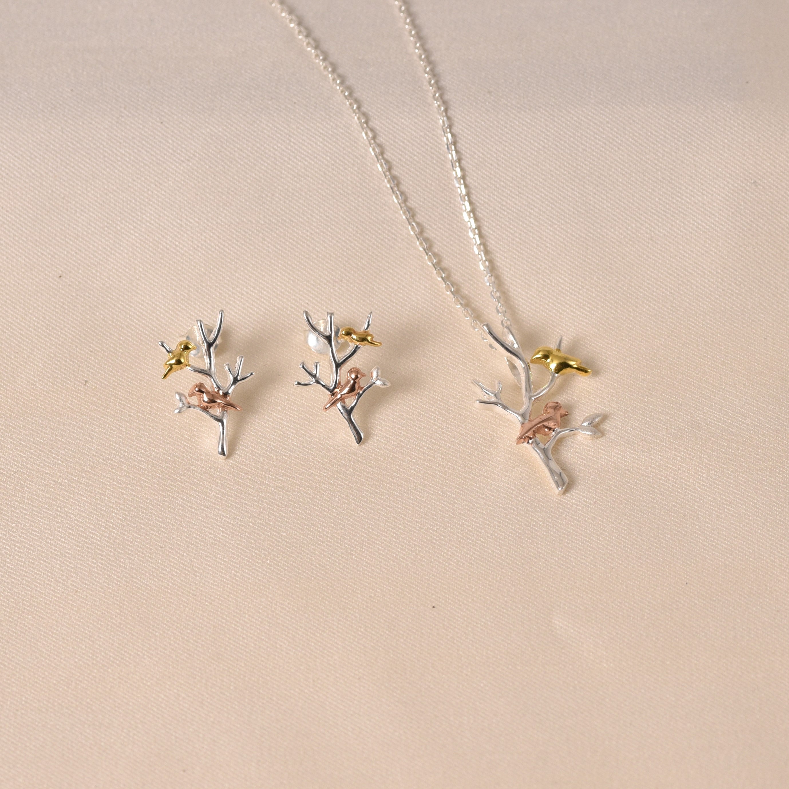 AviaryTree Pendant Set with chain