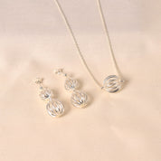 Tinsel Pendant Set with chain