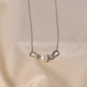 Pull-through Pearl Necklace