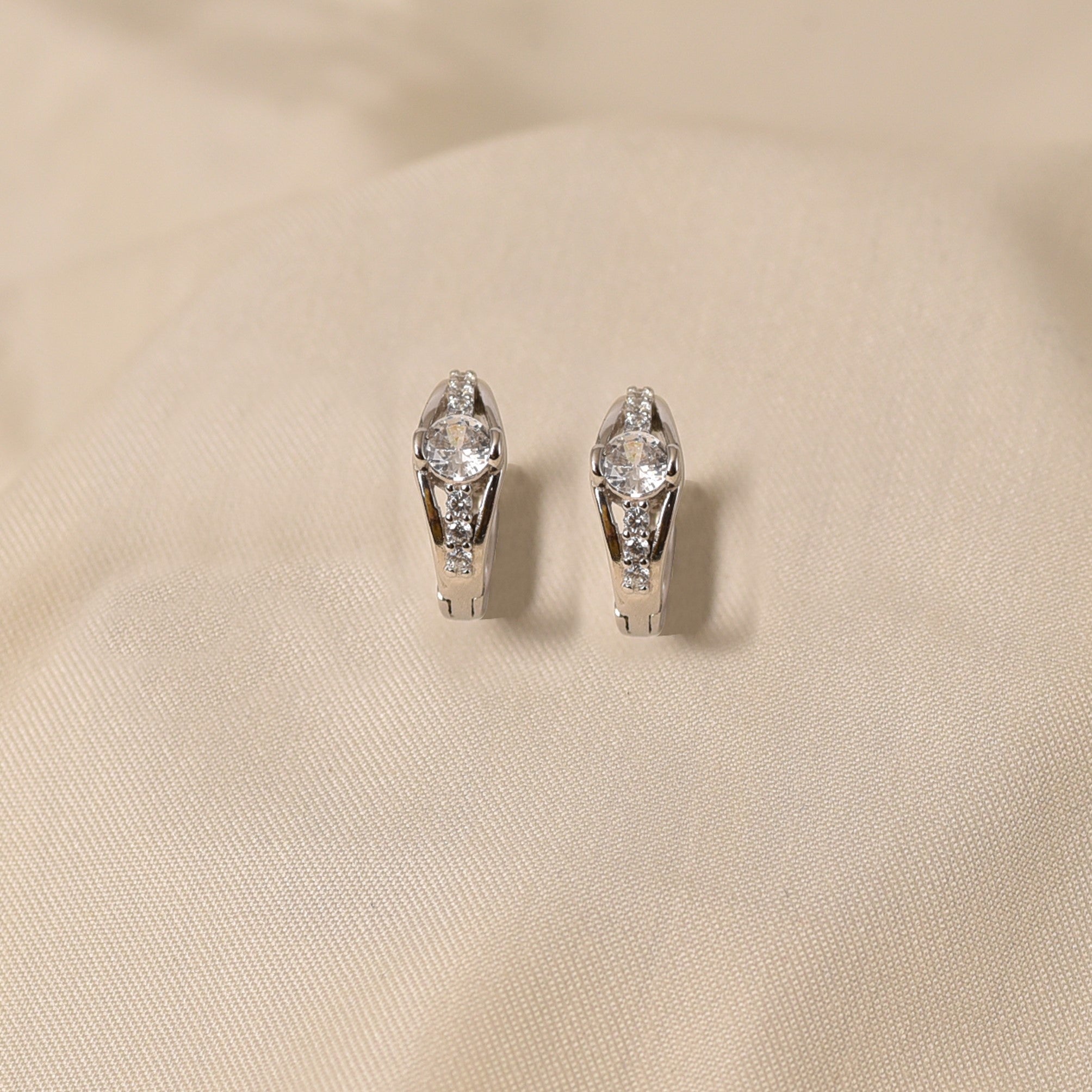 Shy Earrings