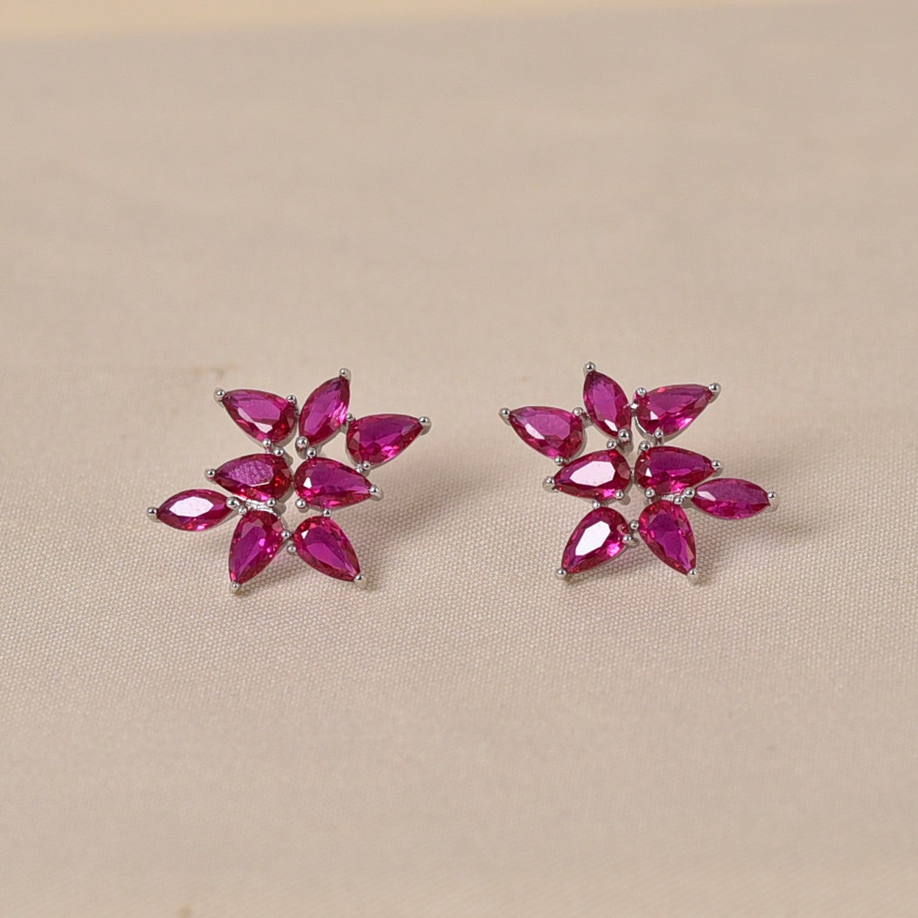 Marigold Mini Earrings - Pink