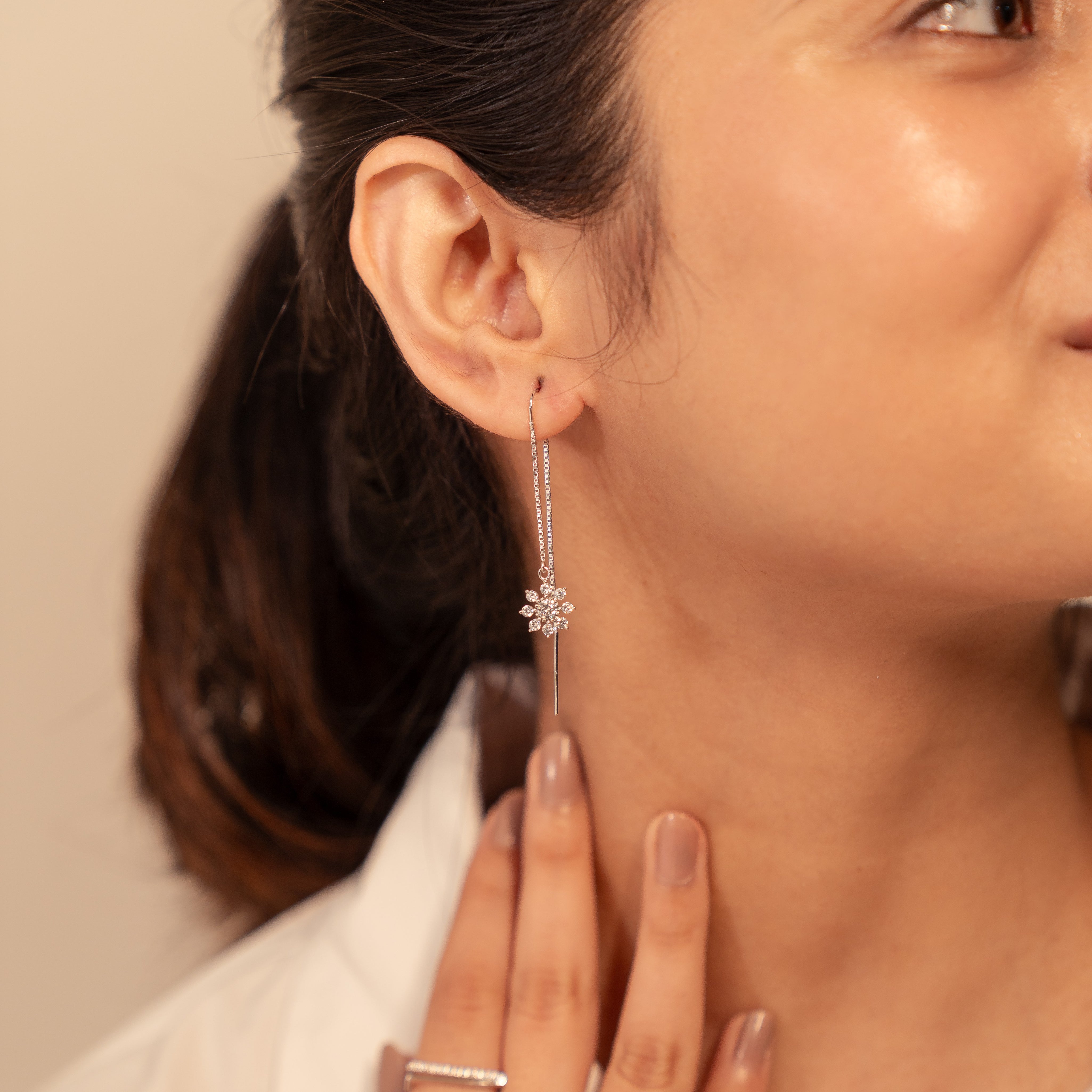 Daisy SuiDhaga Earring