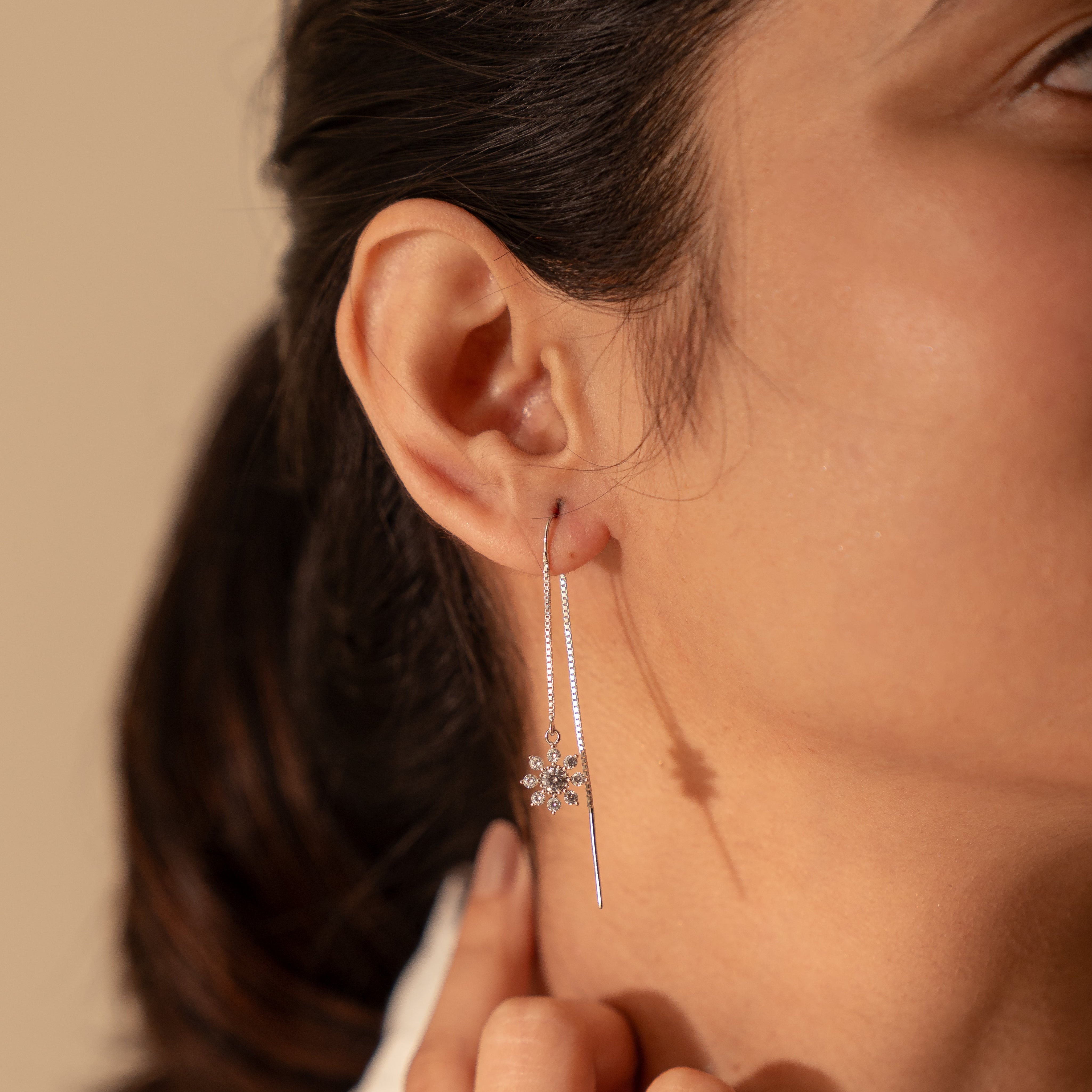 Daisy SuiDhaga Earring