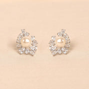 Silver Lea Pearl Earrings
