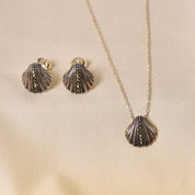 Vogue Pendant Set with chain