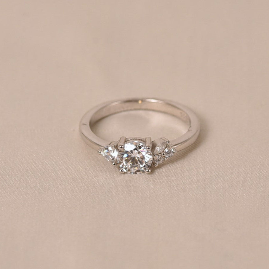 Chris Diamond Ring