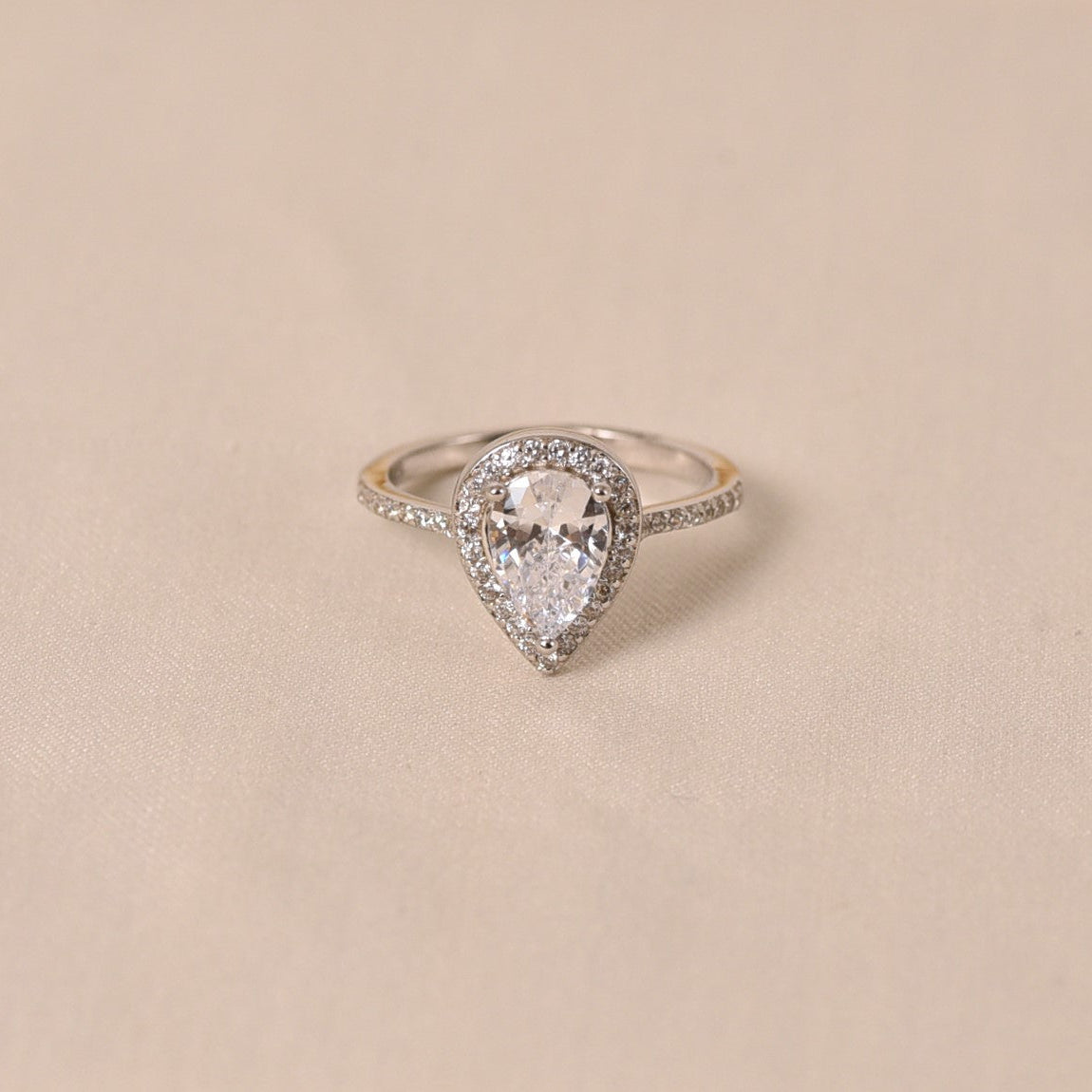 Maleeva Diamond Ring