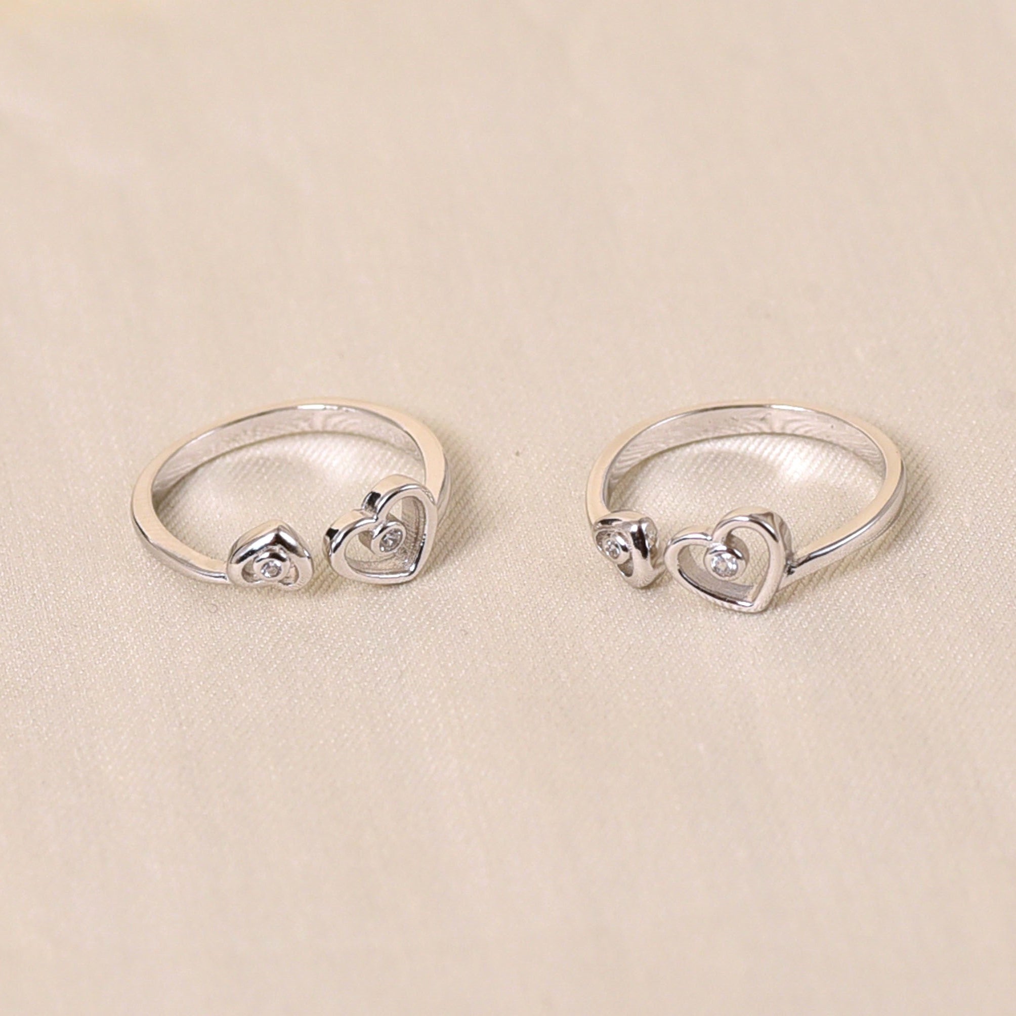 Two Heart Toe Ring