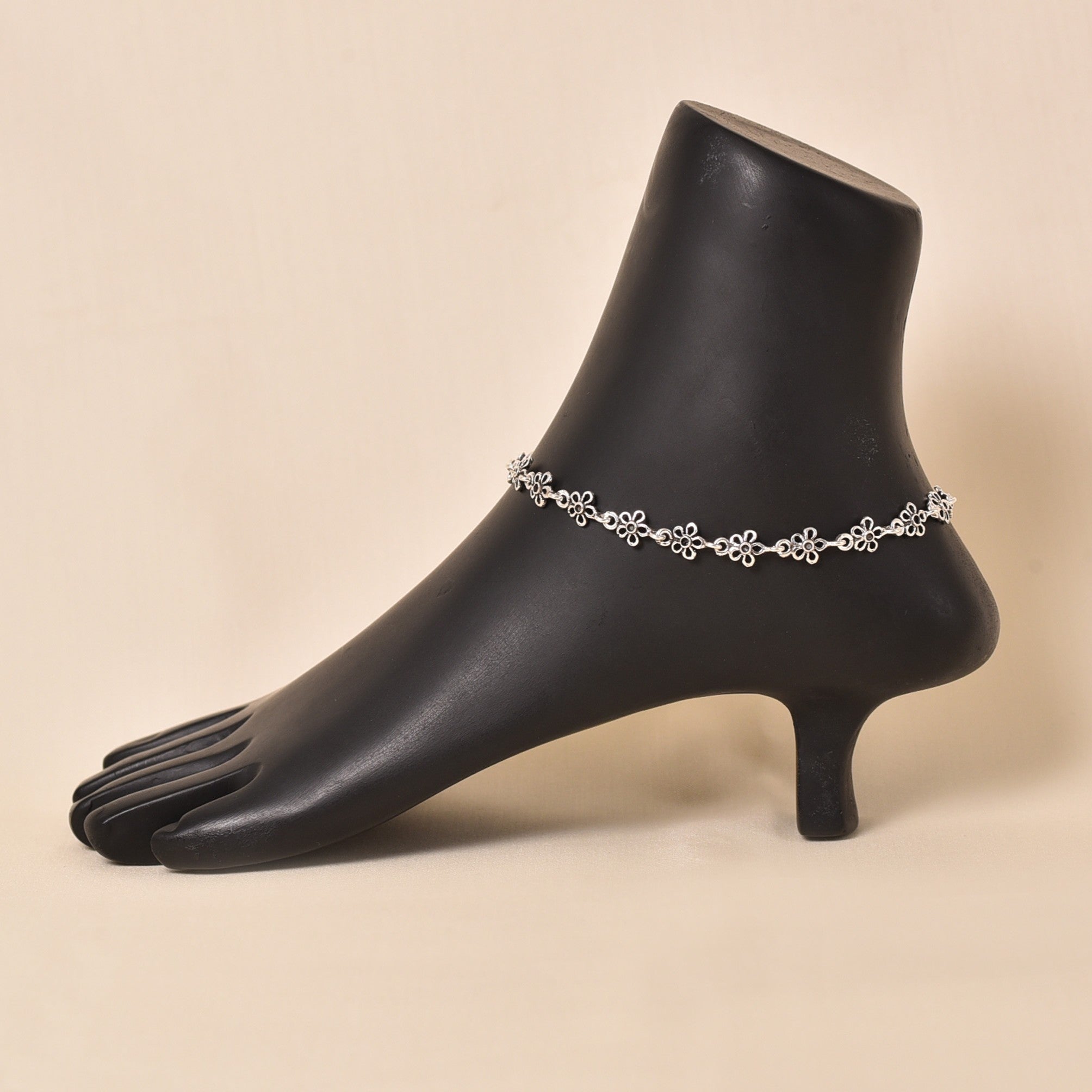 Oxidized Flower Anklet (Single Piece)