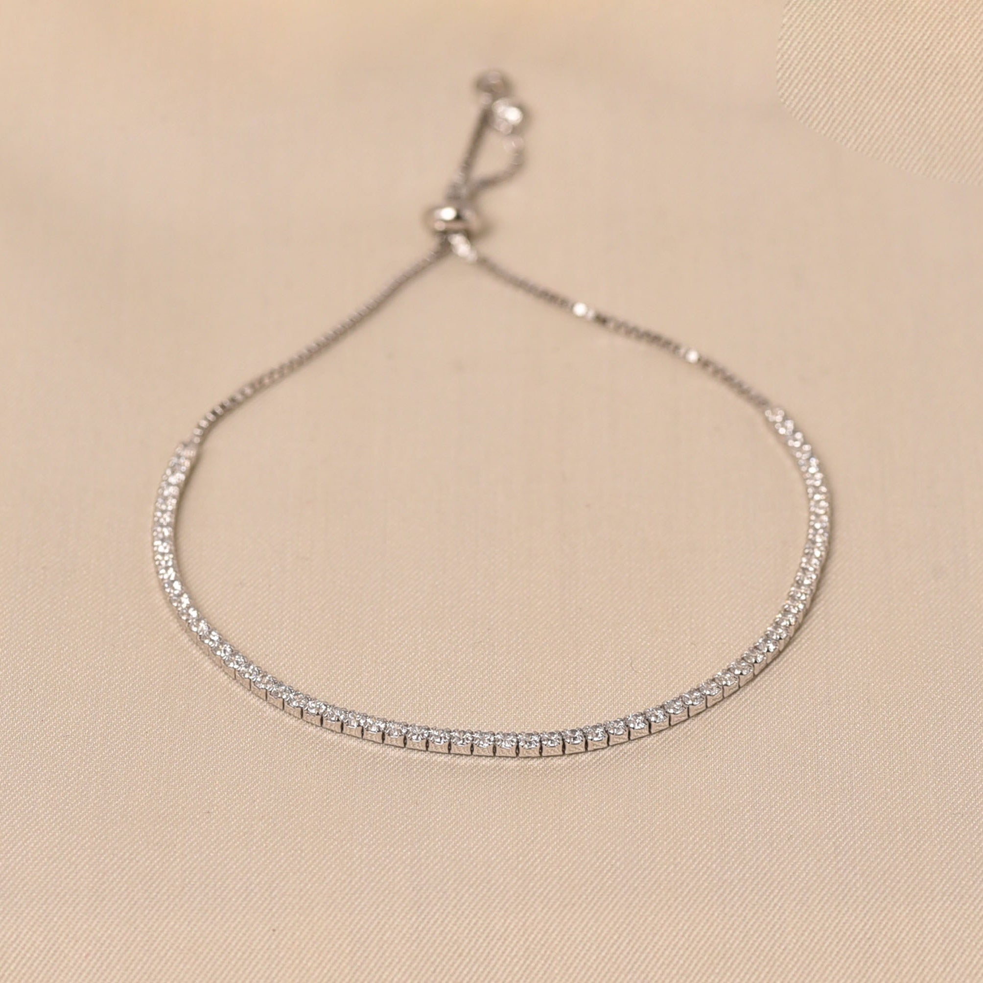 Nikita Plain Chain Bracelet