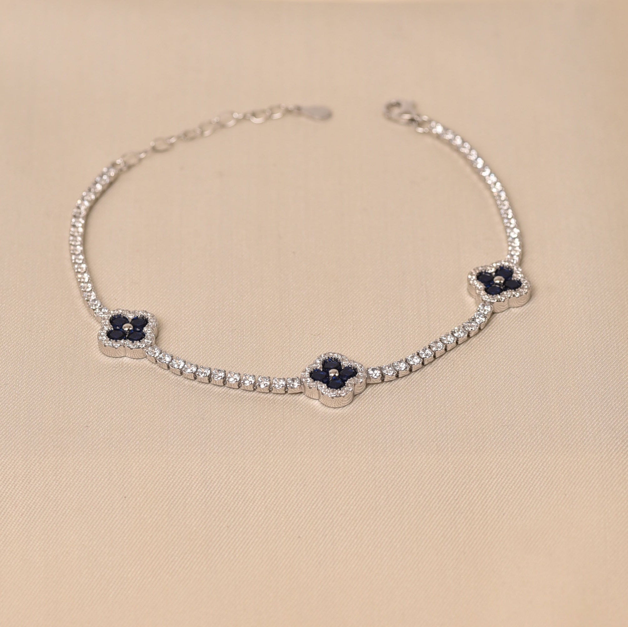 Clove Charm Bracelet- Blue