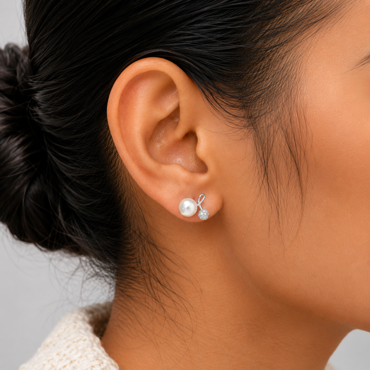 Twist Pearl & Pave Ball Studs