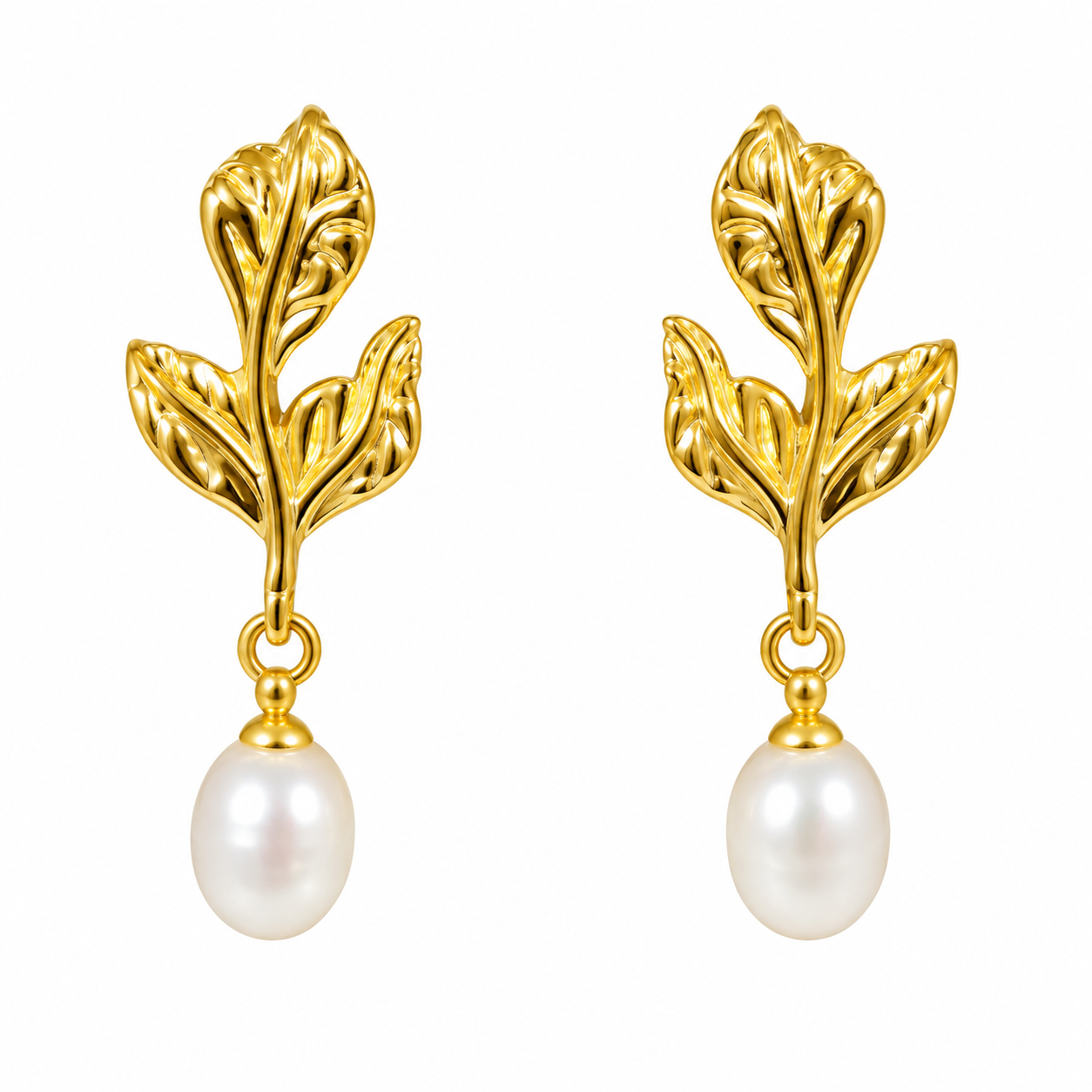 Metailque Leaf Pearl Earrings