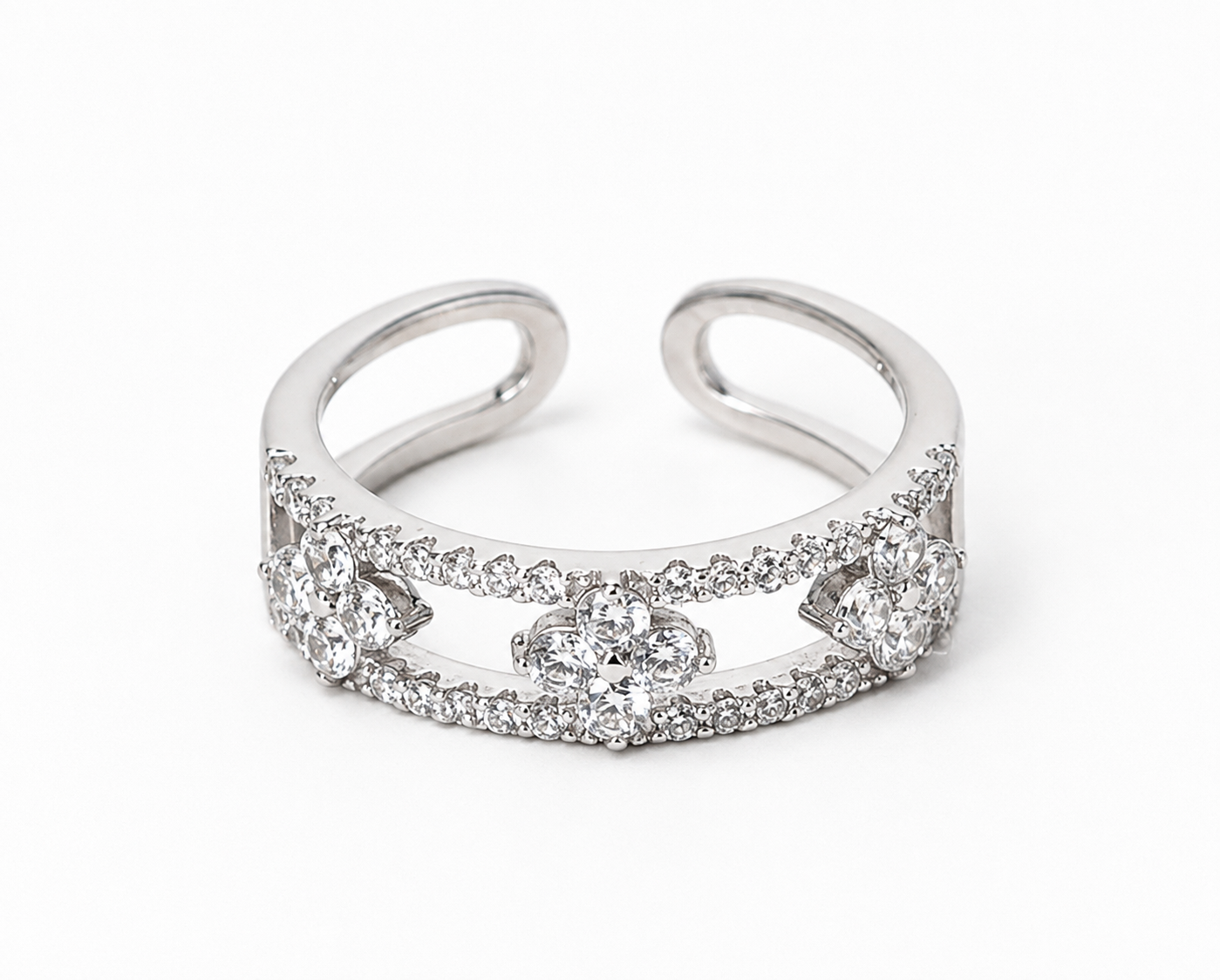 Daisy Diamond Free Size Ring