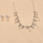 Radiant Petal Pearl Diamond Necklace Set