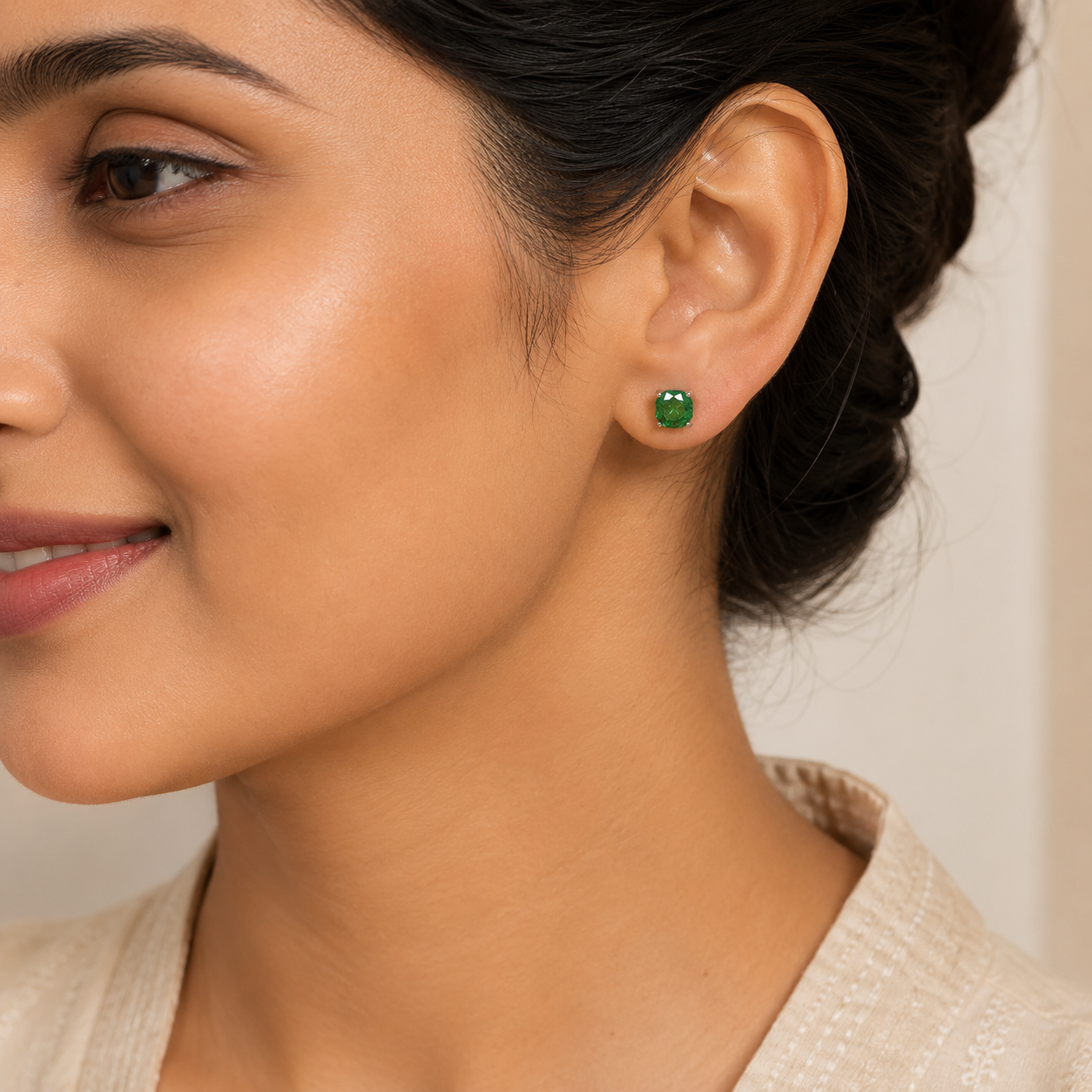 Silver Sterling Diamond Studs Earrings - Green