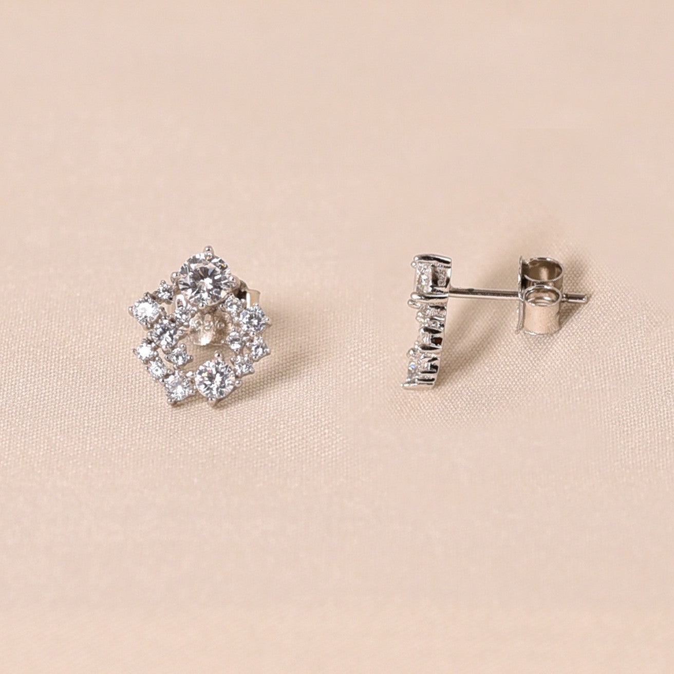 Meryl Earring