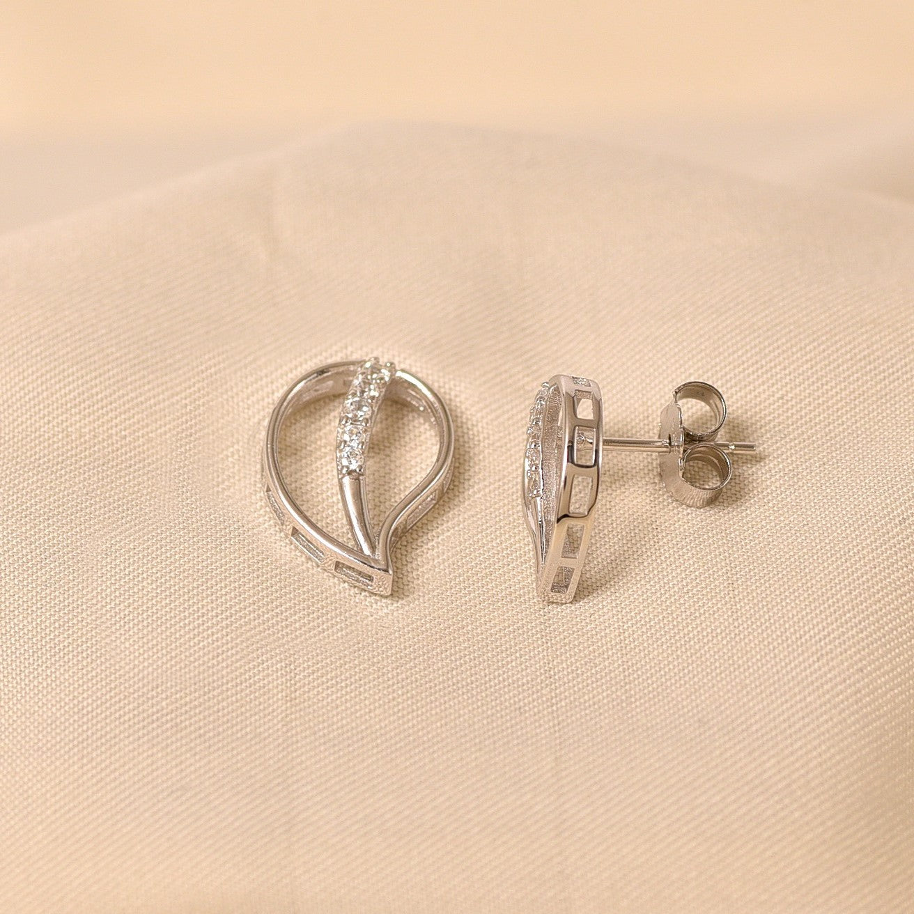 Silver Leaf Studs Earring