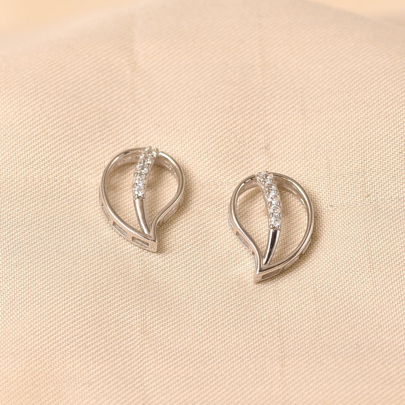Silver Leaf Studs Earring