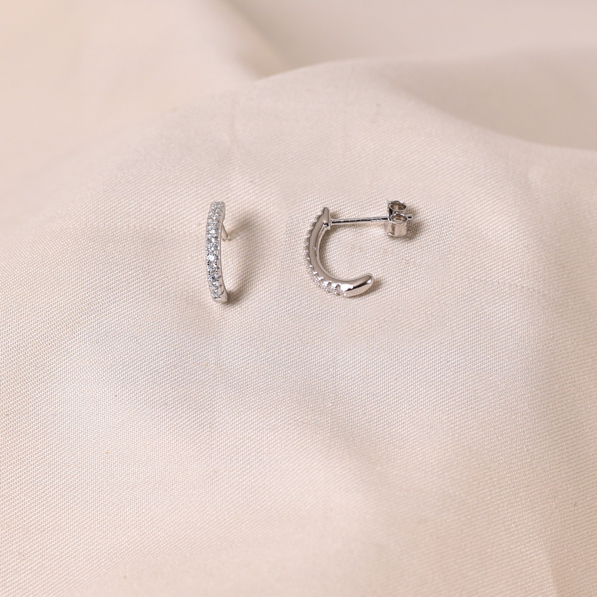 Half Open Diamond Earring