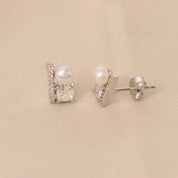 Silver Ana Pearl Earring