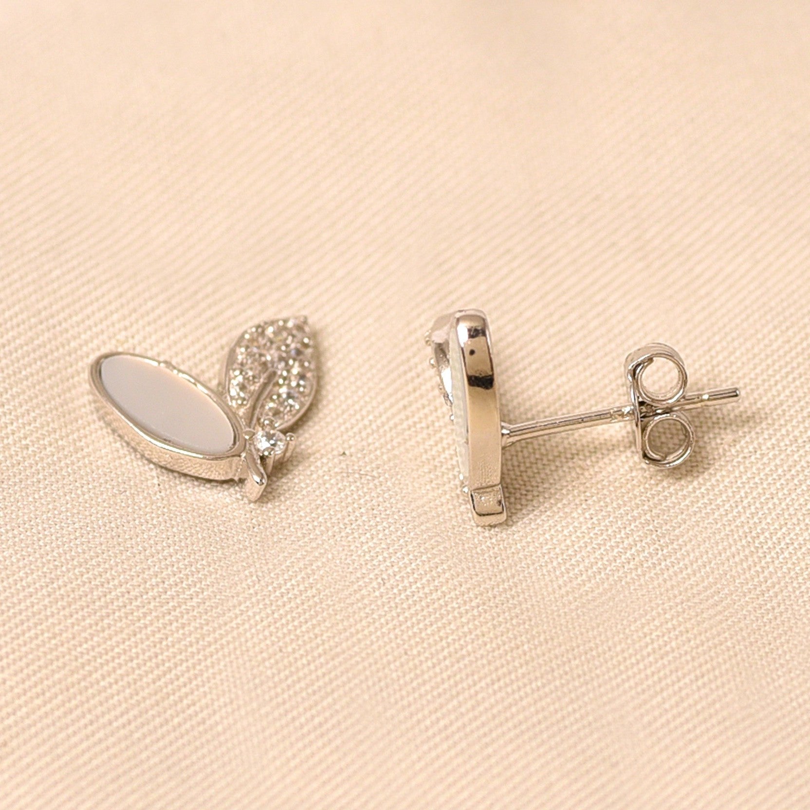 Silver Bee MOP Earring