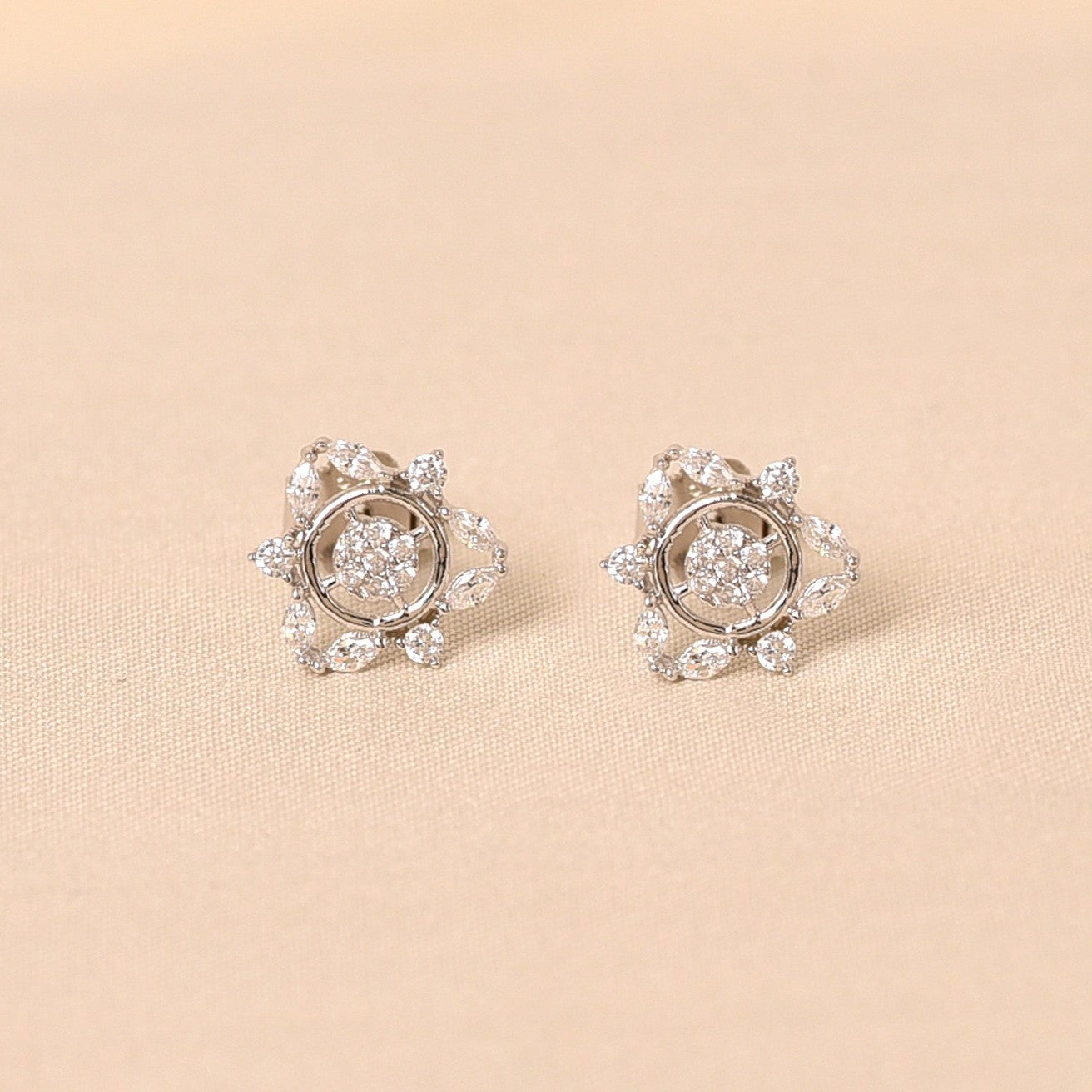 Maika Diamond Earring