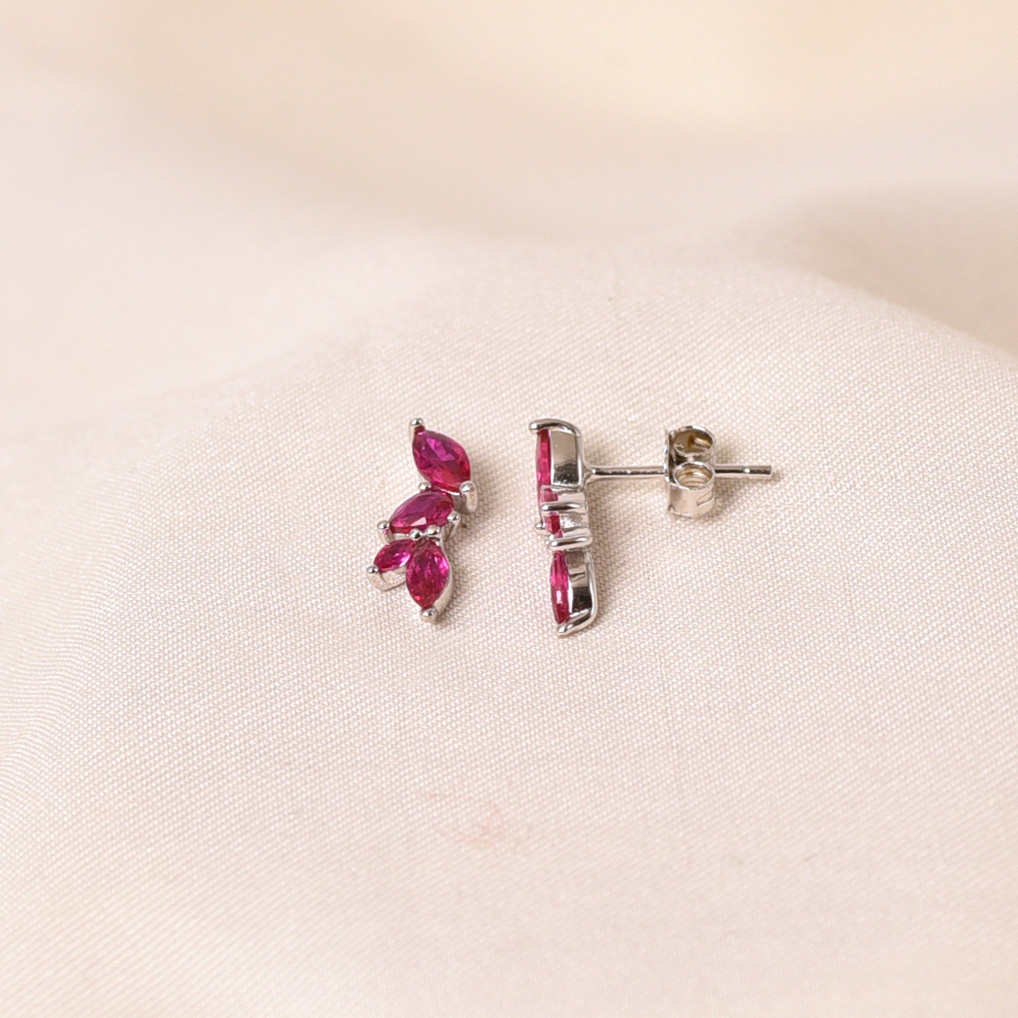 Silver Pink Wreath Earring