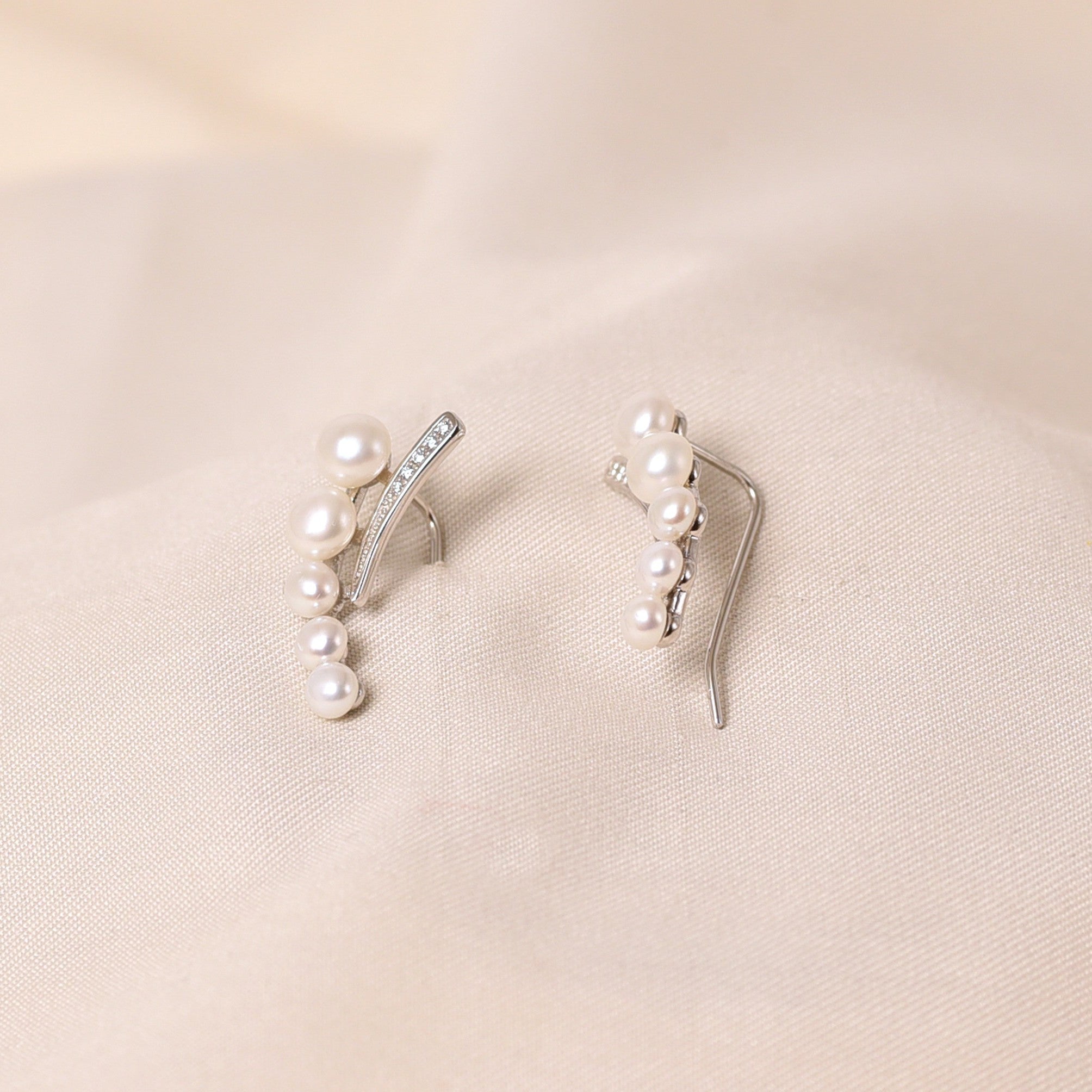 Pearl Silver Cuff Earring