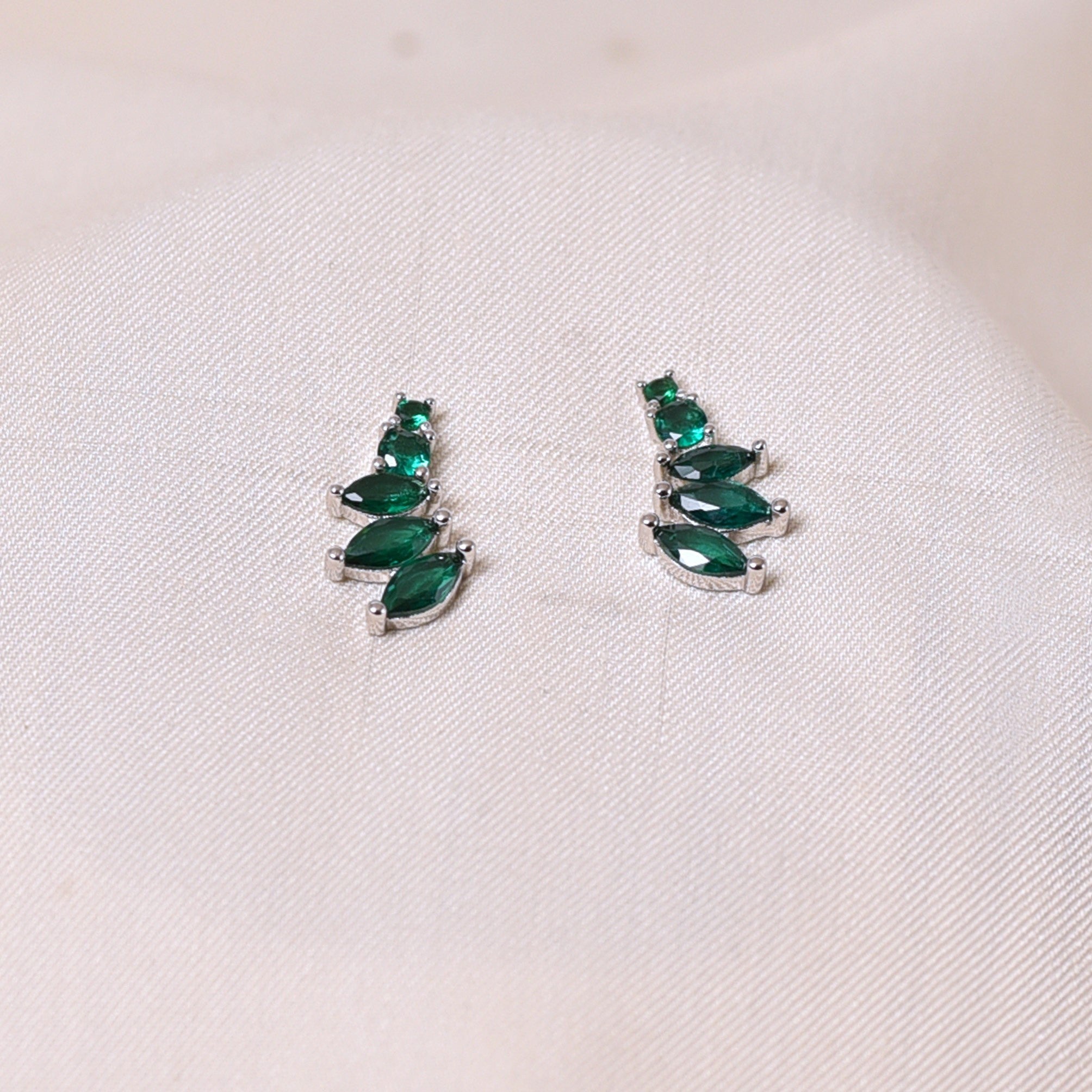 Silver Dot Sprig -Green Earring