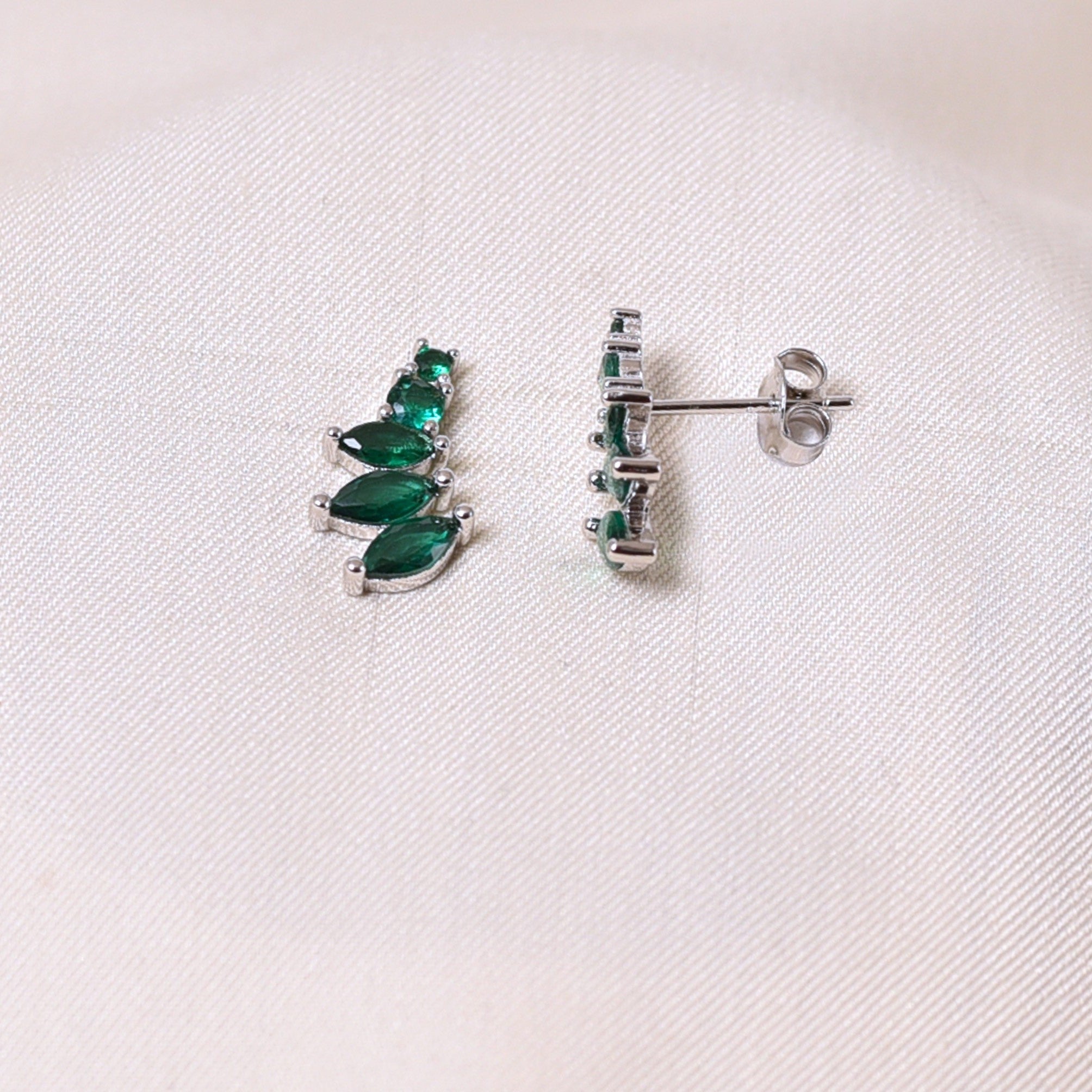 Silver Dot Sprig -Green Earring