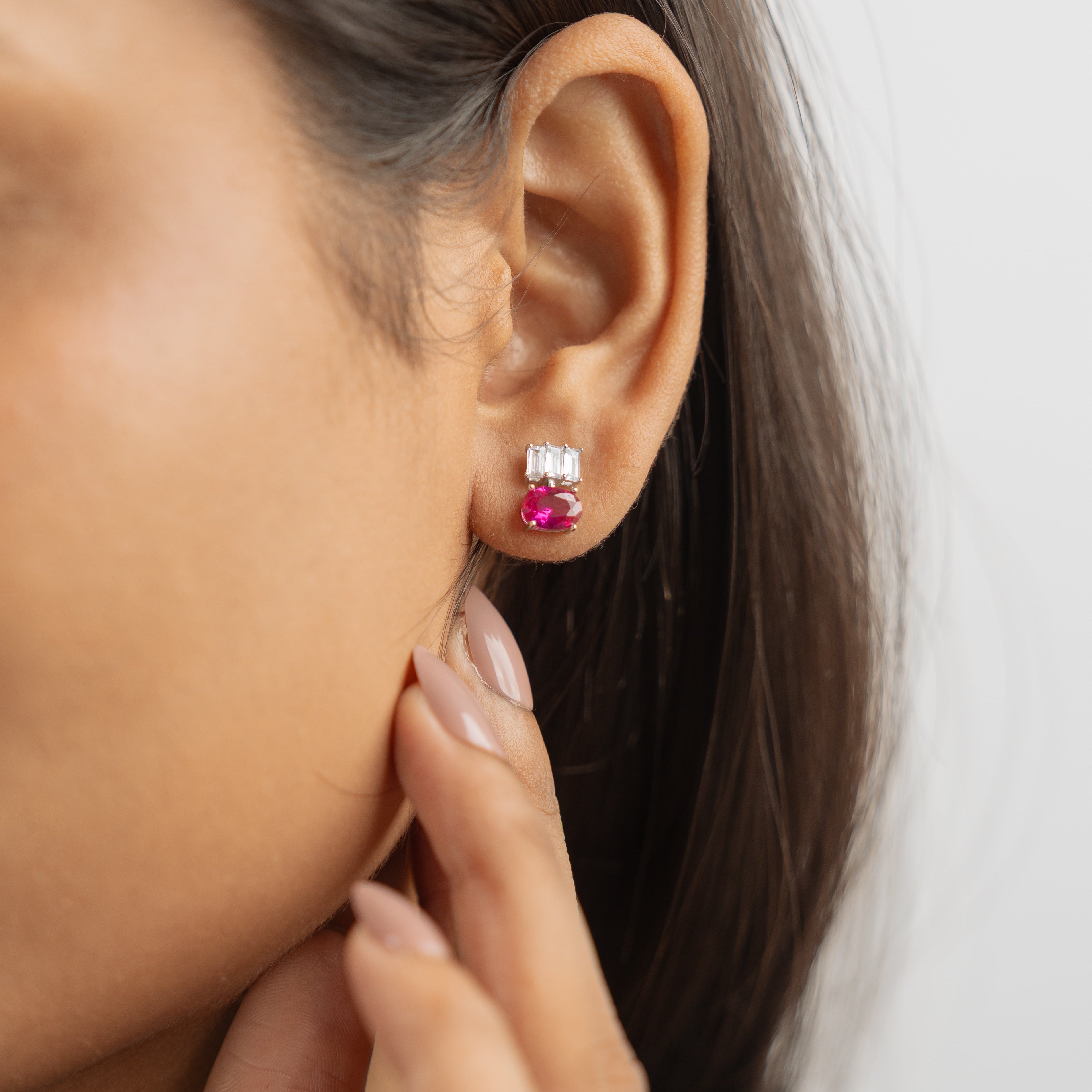 Stand in Oval Earrings- Dark Pink