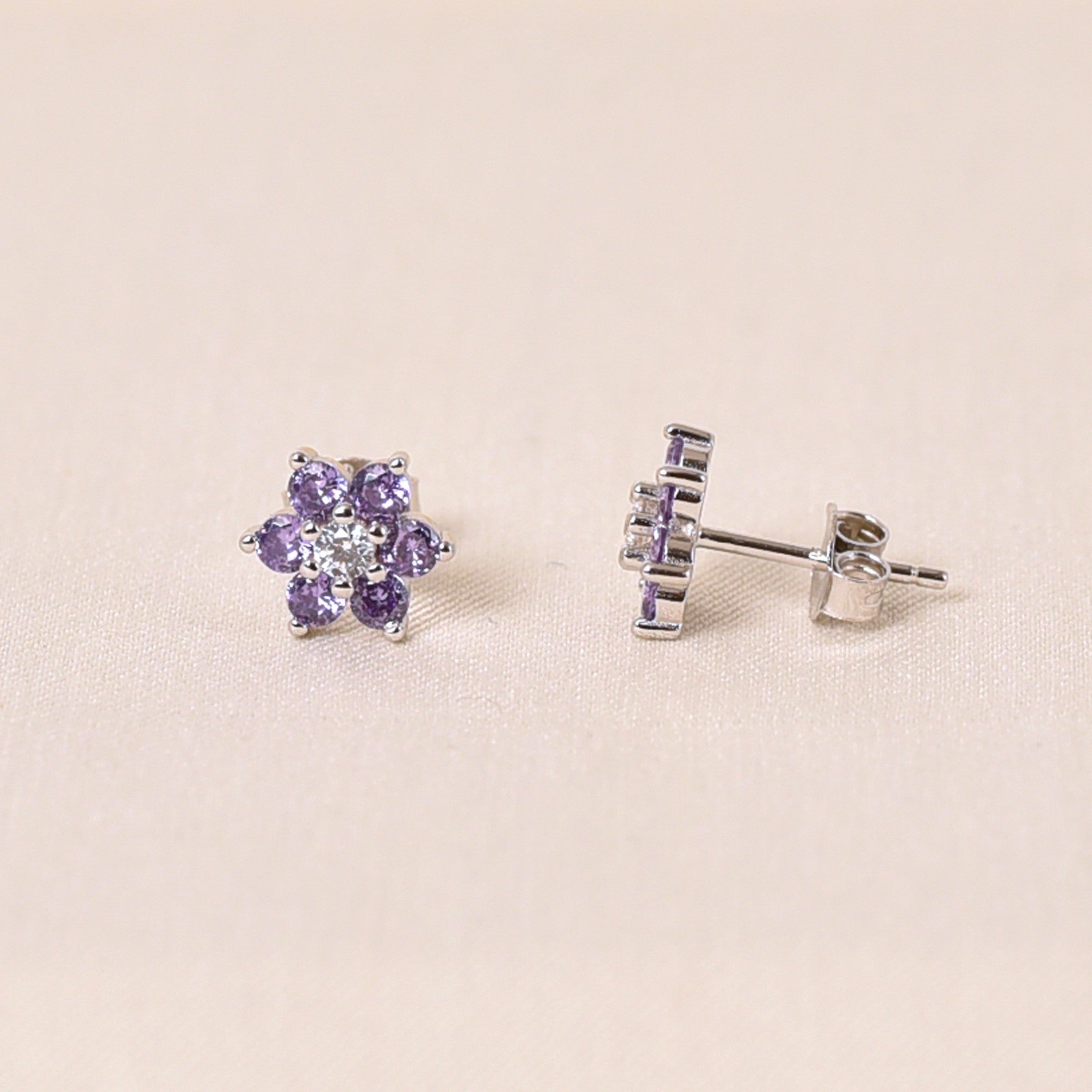 Aanya Studs Earring - Purple