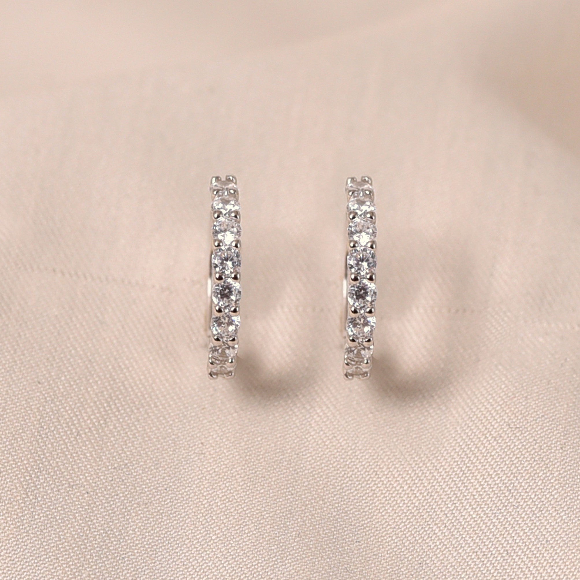 Pritha Hoops Diamond Earring