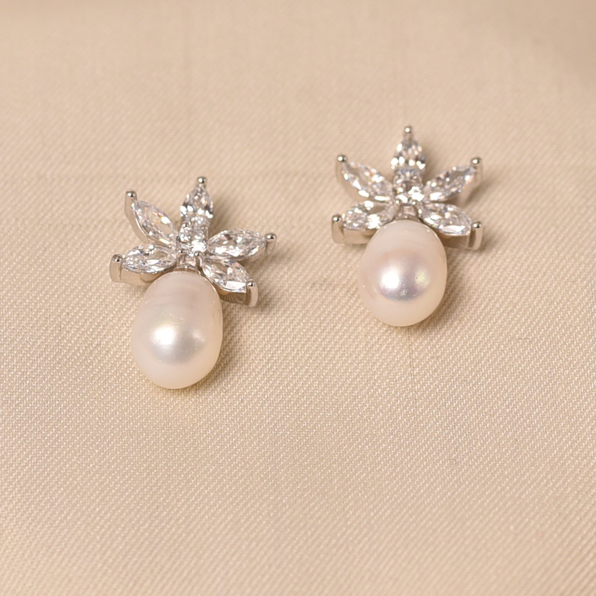 Silver Drop of Pearl