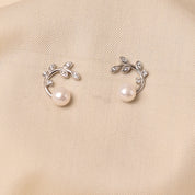 Half Round Leaf Pearl Earring