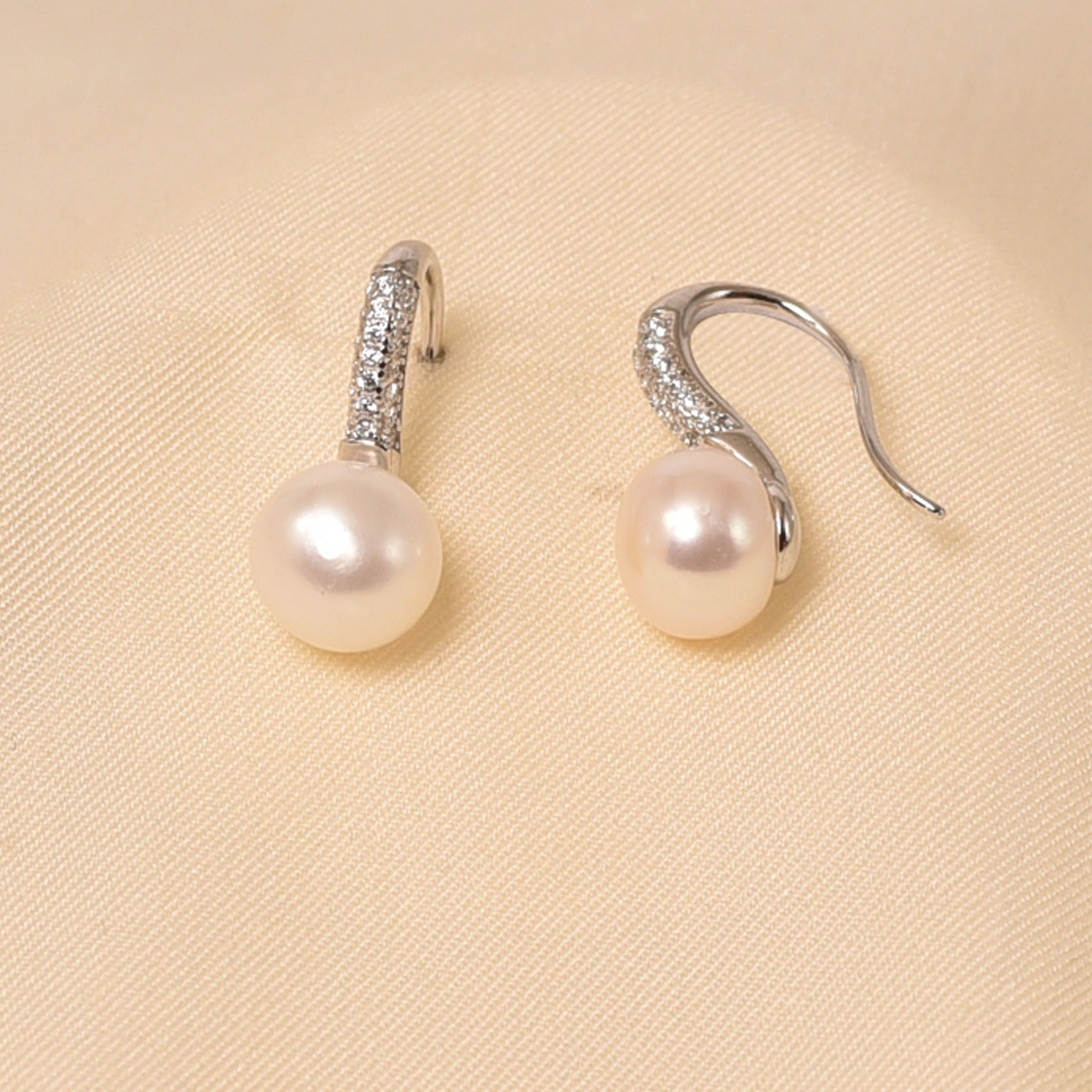 925 Sterling silver Hook Earring for Women - Elyta