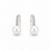 Pearl Muse Earring