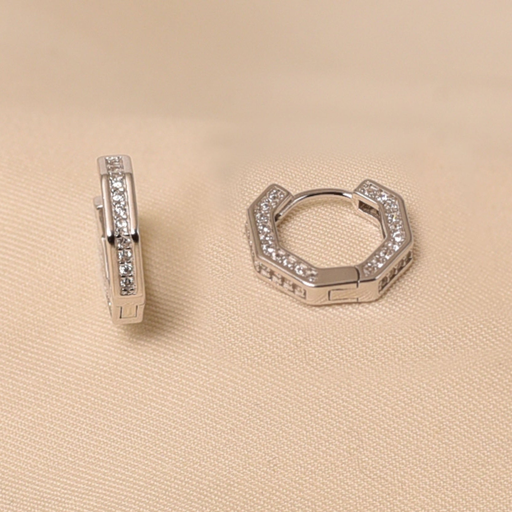 925 Sterling Silver Hoops Earring for Women - Elyta