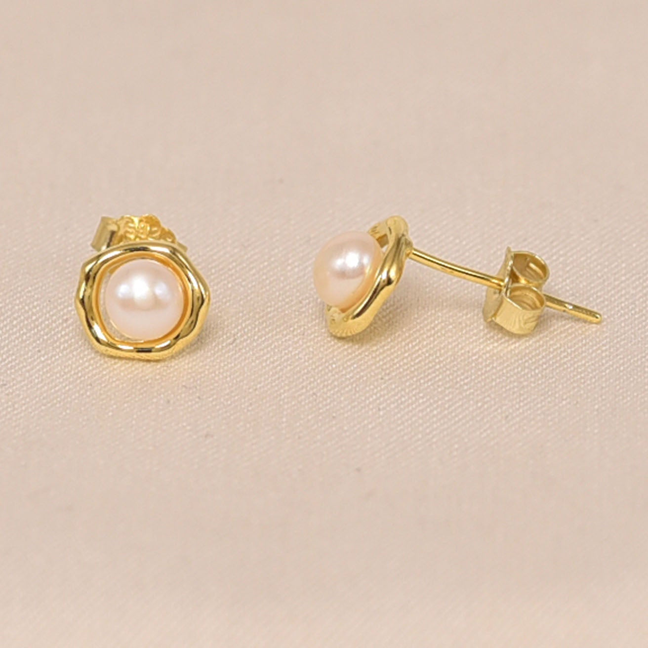 925 Silver  Gold Polish Studs Earring for Women - Elyta