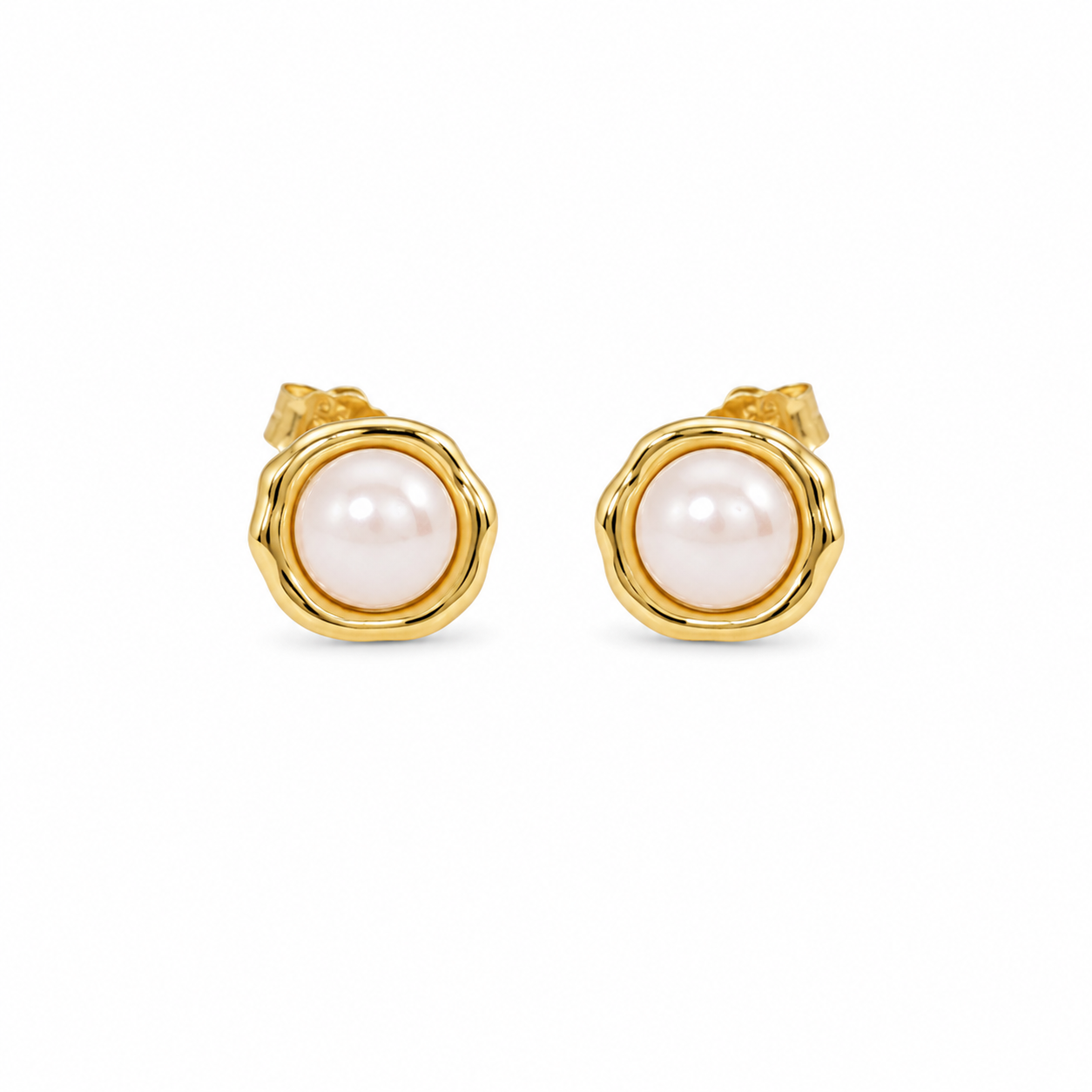 Waniya Pearl Earring