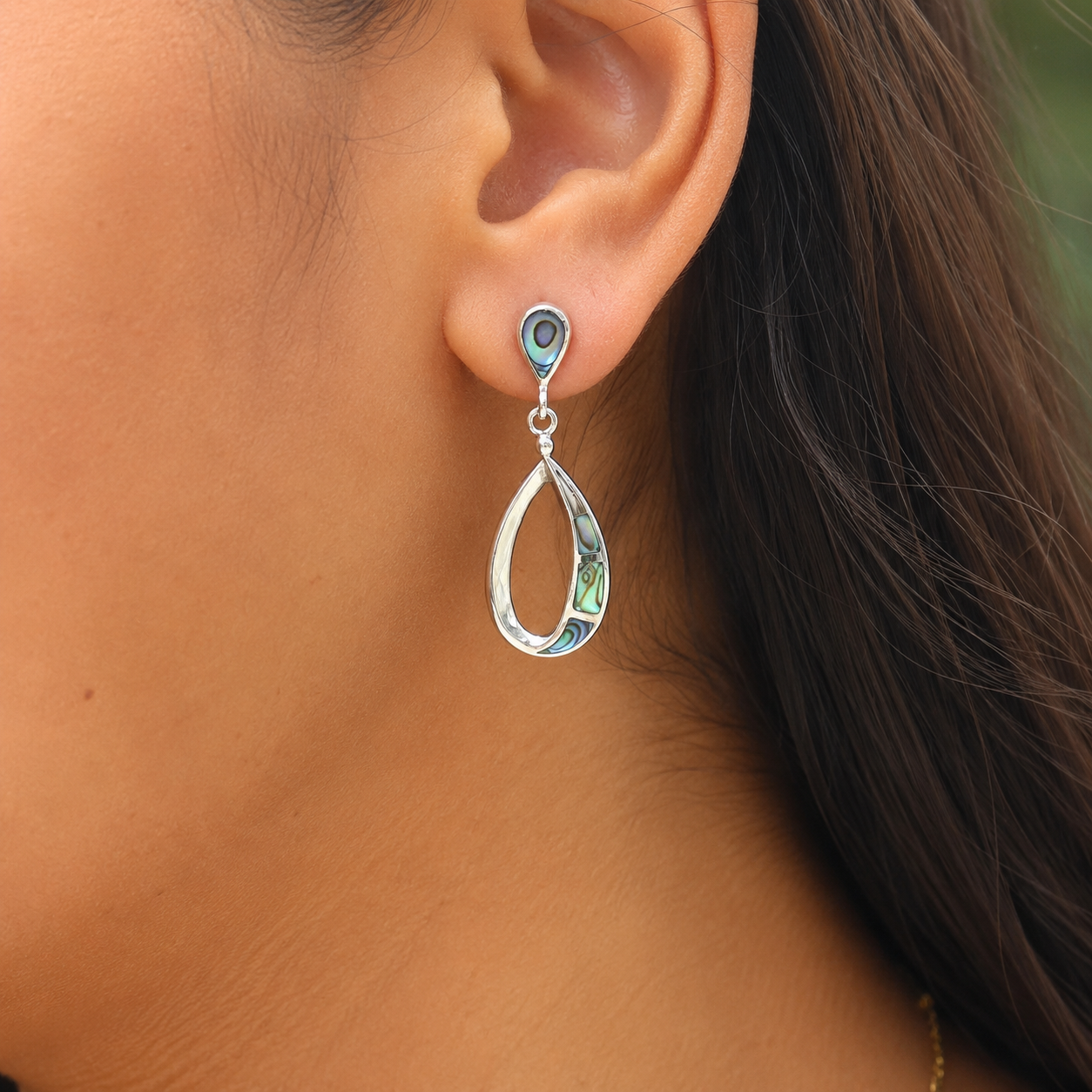 925 Silver Shell Drop Earrings - Black