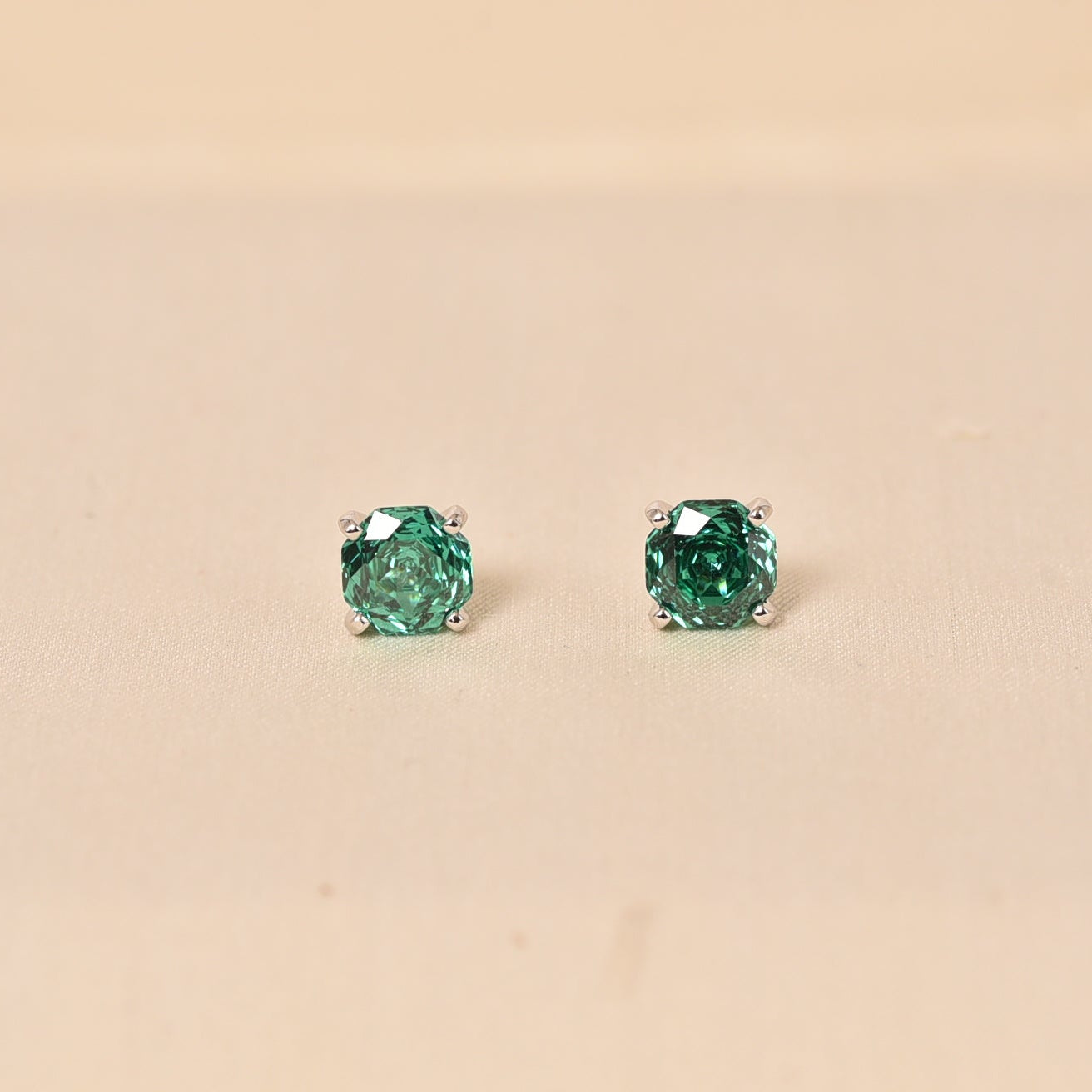 925 Silver Green Stud Daily wear Earring for Girl