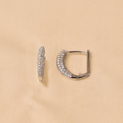 Minimalist 925 sterling silver hoops earrings for daily wear.