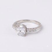 Aquiluna Ring