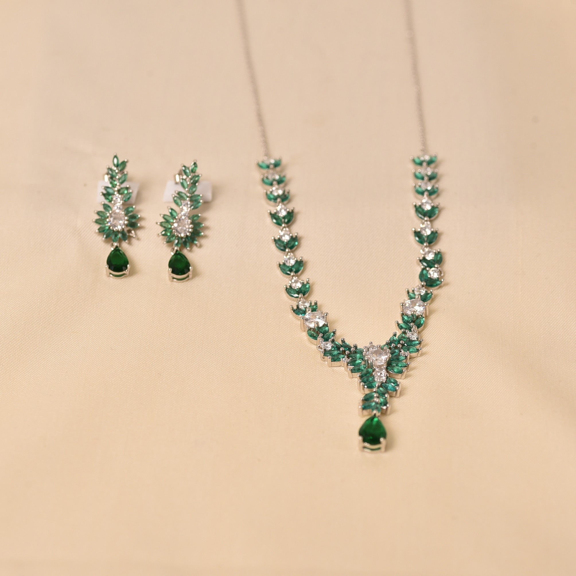 Wedding wear Necklace in Green Diamond and SIlver by Elyta