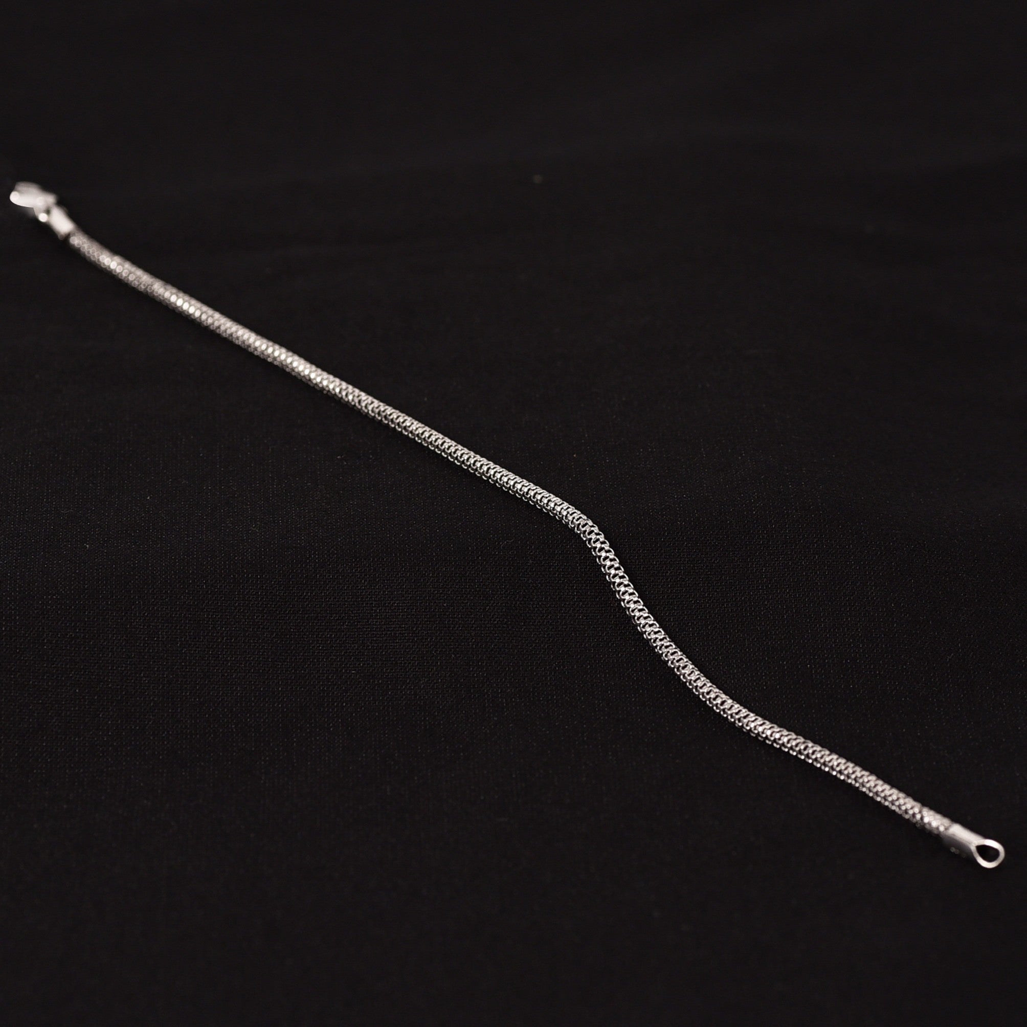 MB02875O85.jpg